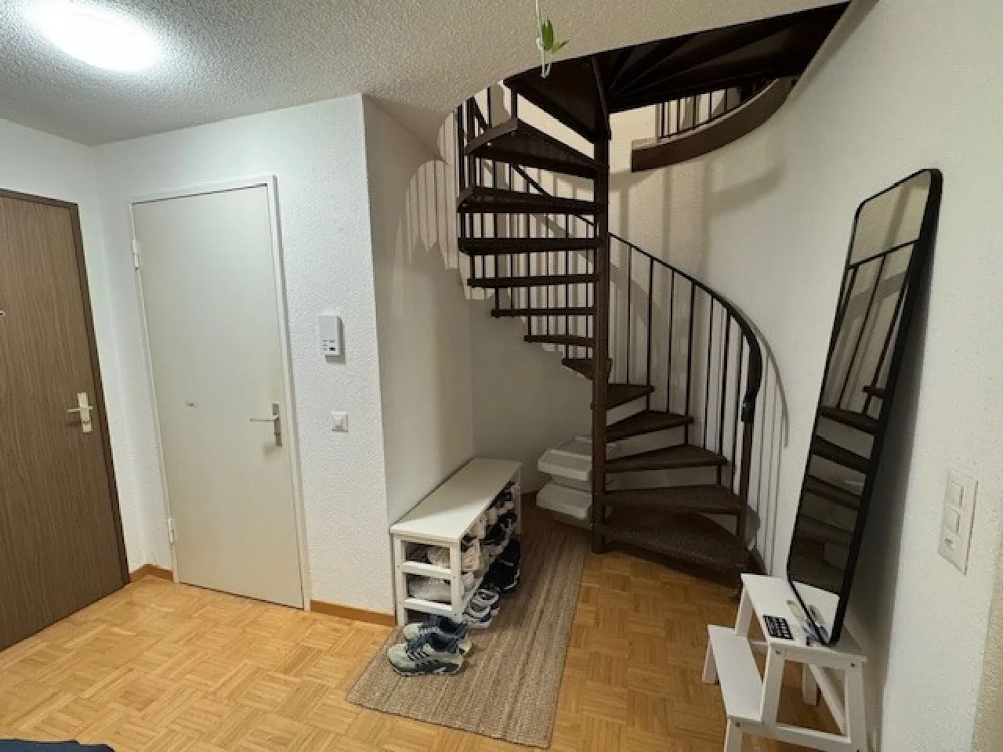 3.5-Room Maisonette Apartment Directly in the Old Town! - Photo 8 of 9