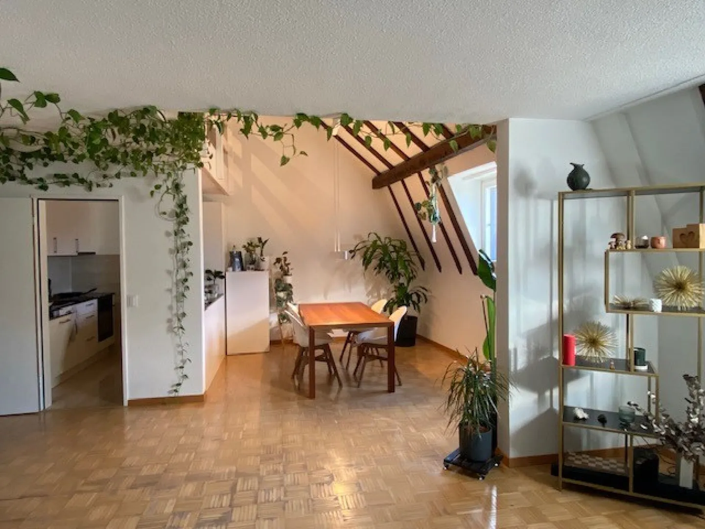 3.5-Room Maisonette Apartment Directly in the Old Town! - Photo 4 of 9