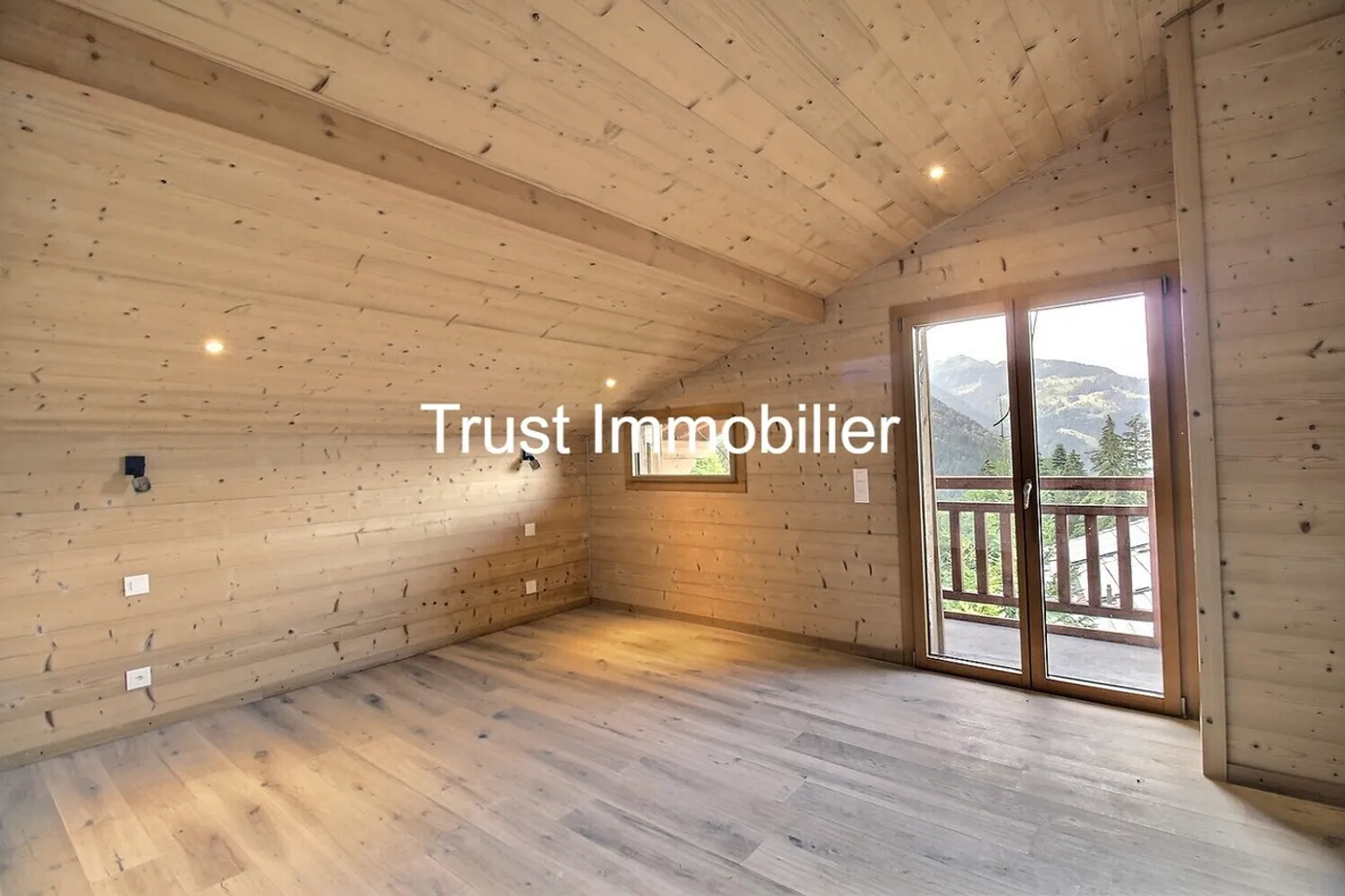 Chalet rénové avec vue montagne - Photo 5 sur 16