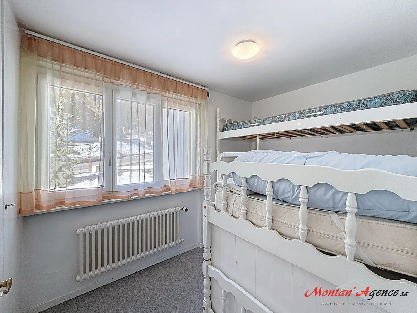 4.5 Room Apartment - Photo 7 of 9