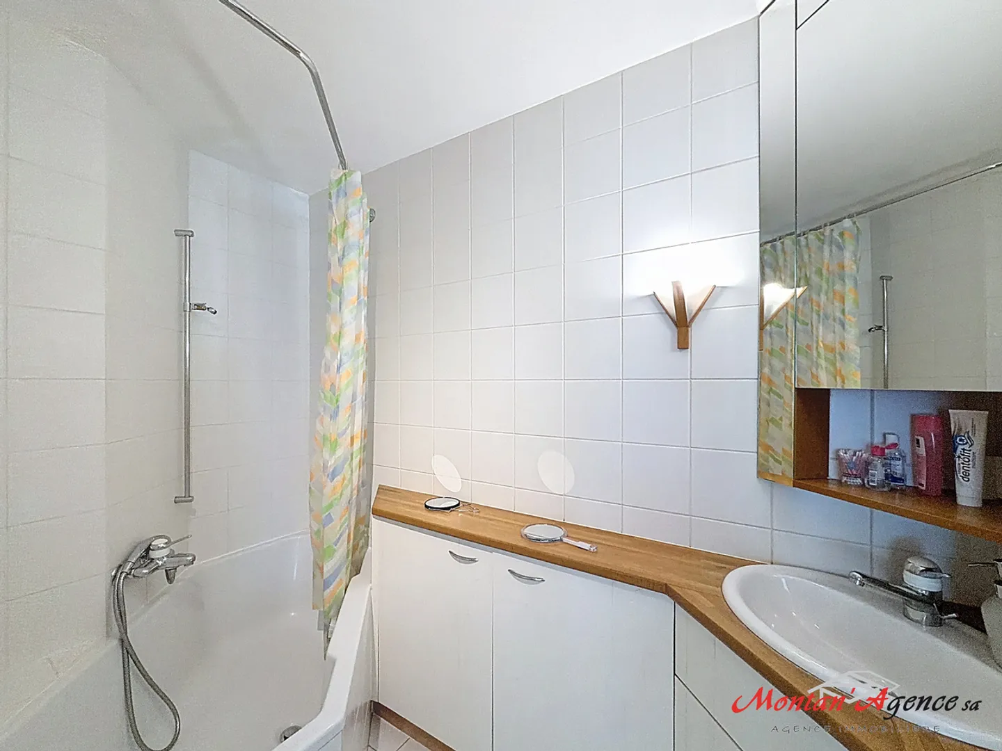 4.5 Room Apartment - Photo 4 of 9