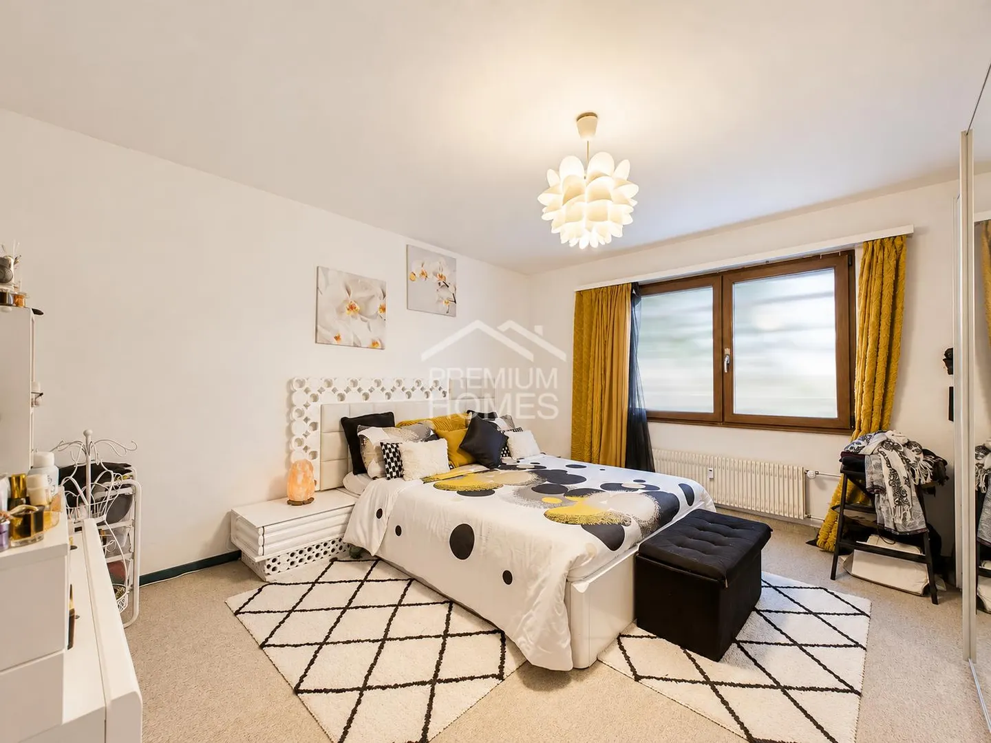 Charming Apartment Near Zurich - Photo 4 of 10