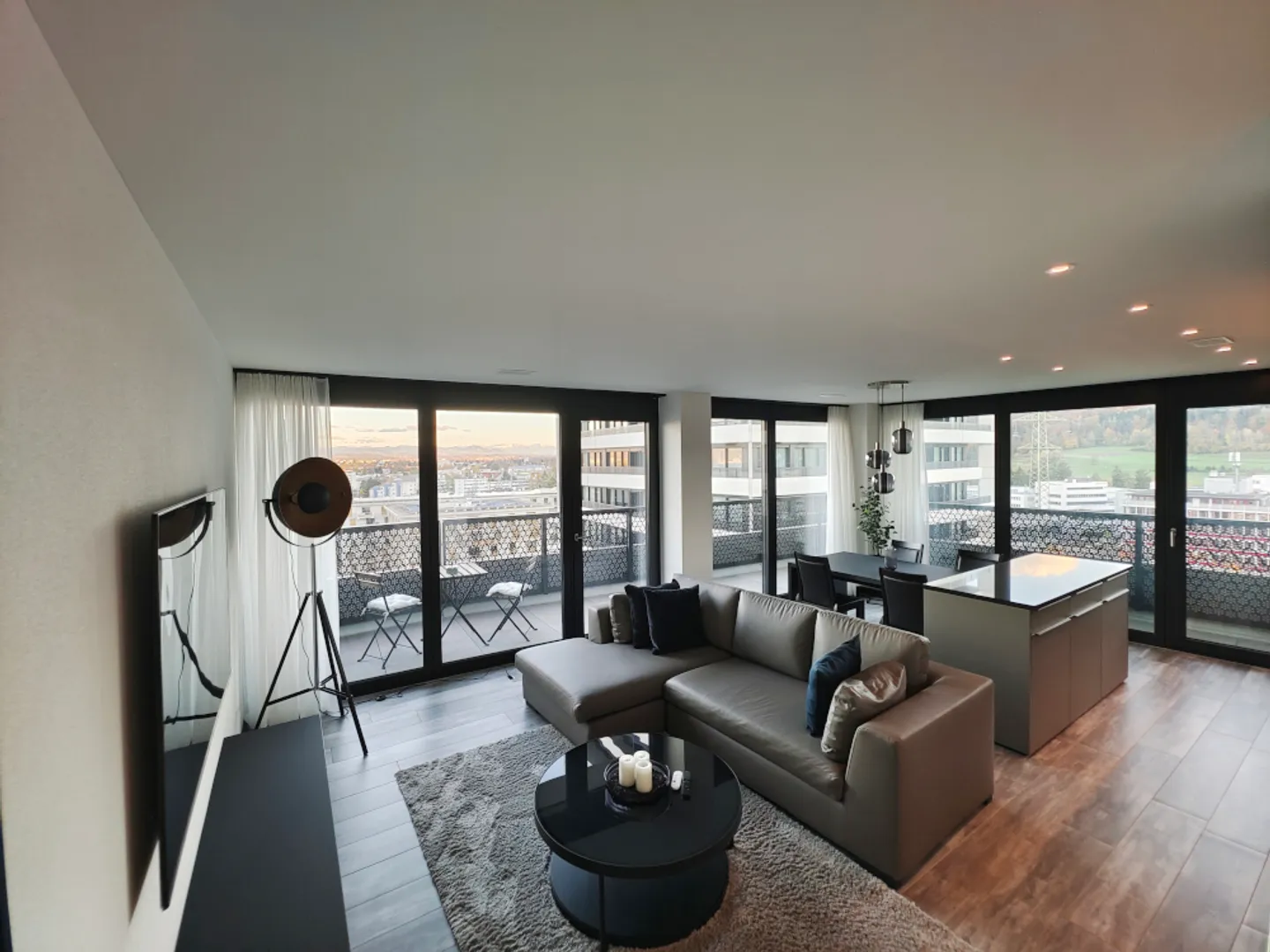 2½ ROOM APARTMENT IN DÜBENDORF (ZH), FURNISHED - Photo 1 of 10