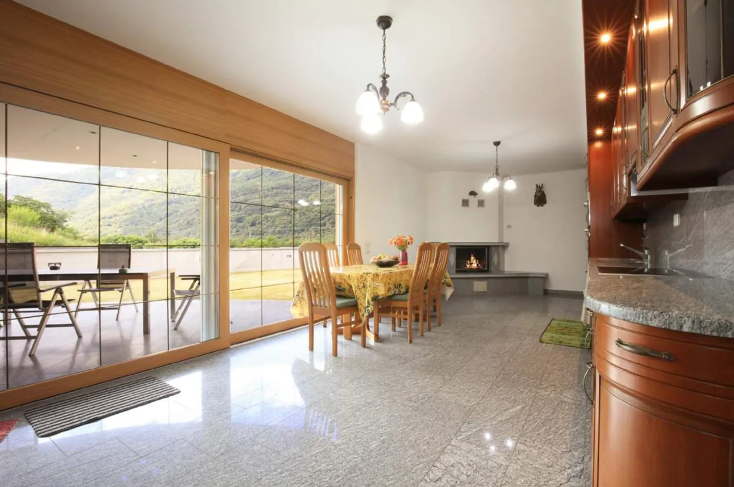 Votre paradis privé : villa luxueuse avec piscine intérieure et jardin de rêve - Photo 14 sur 17