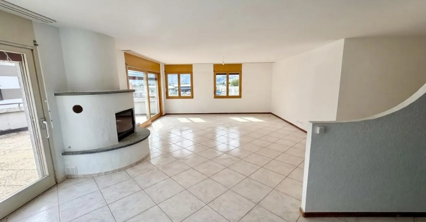 Appartement spacieux au dernier étage - Photo 9 sur 11