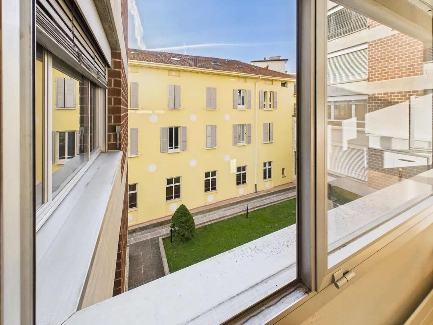 Appartement lumineux de 3,5 pièces au cœur de Chiasso - Photo 10 sur 12
