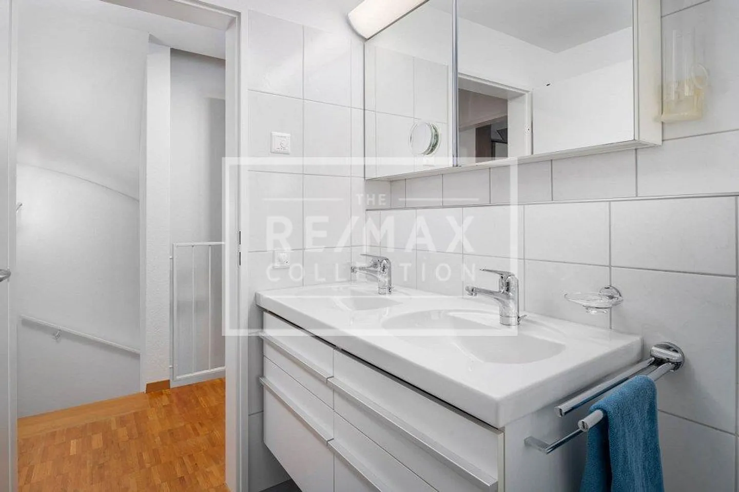 5.5-room penthouse apartment over 3 levels with terrace & wellness area - Photo 5 of 13