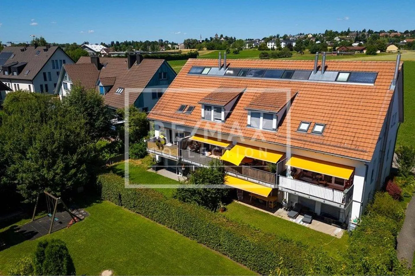 5.5-room penthouse apartment over 3 levels with terrace & wellness area - Photo 10 of 13