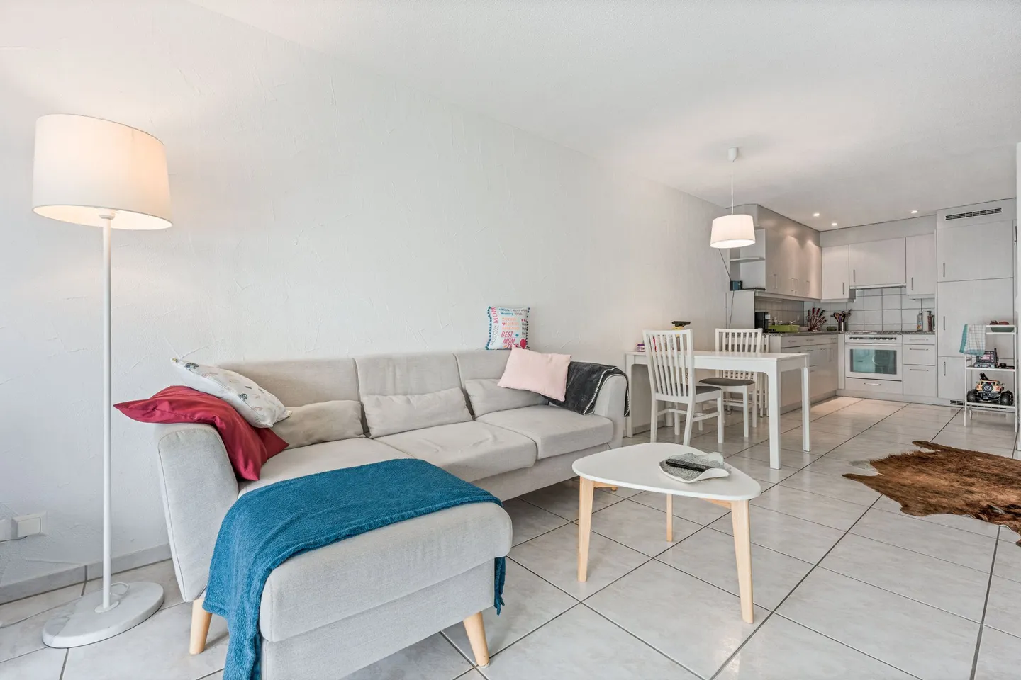 Charmante 2.5-Zimmer-Wohnung - Foto 2 von 10