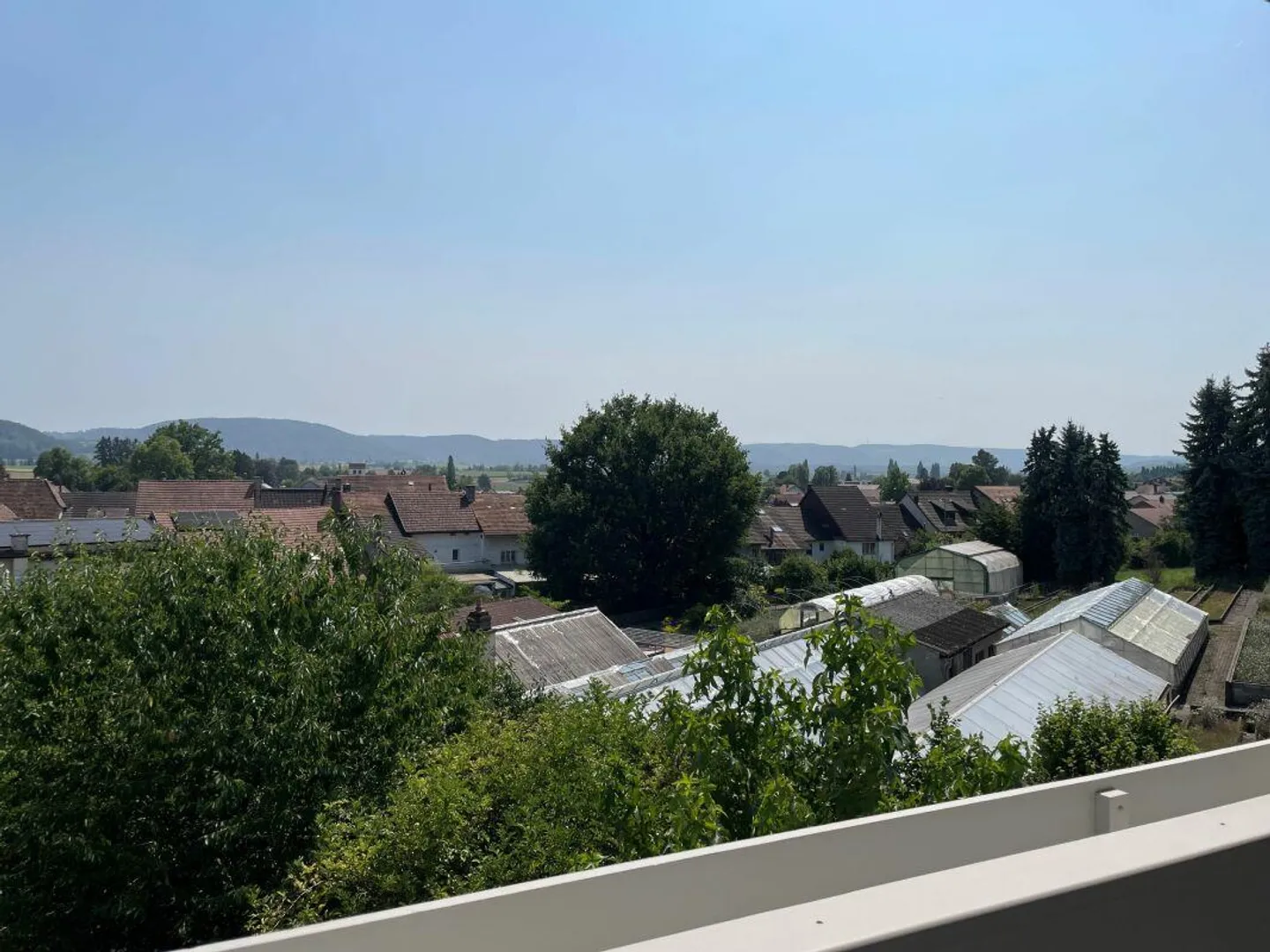 Appartement en attique spacieux de 5,5 pièces avec vue imprenable - Photo 3 sur 12