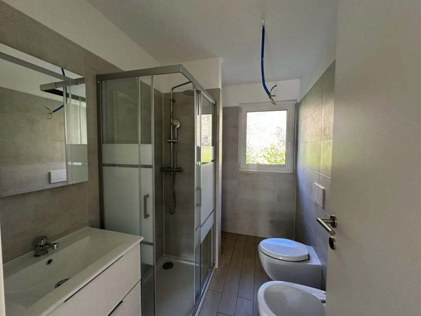 Modern und helles 3.5-Zimmer-Apartment im letzten Stock - Foto 7 von 12