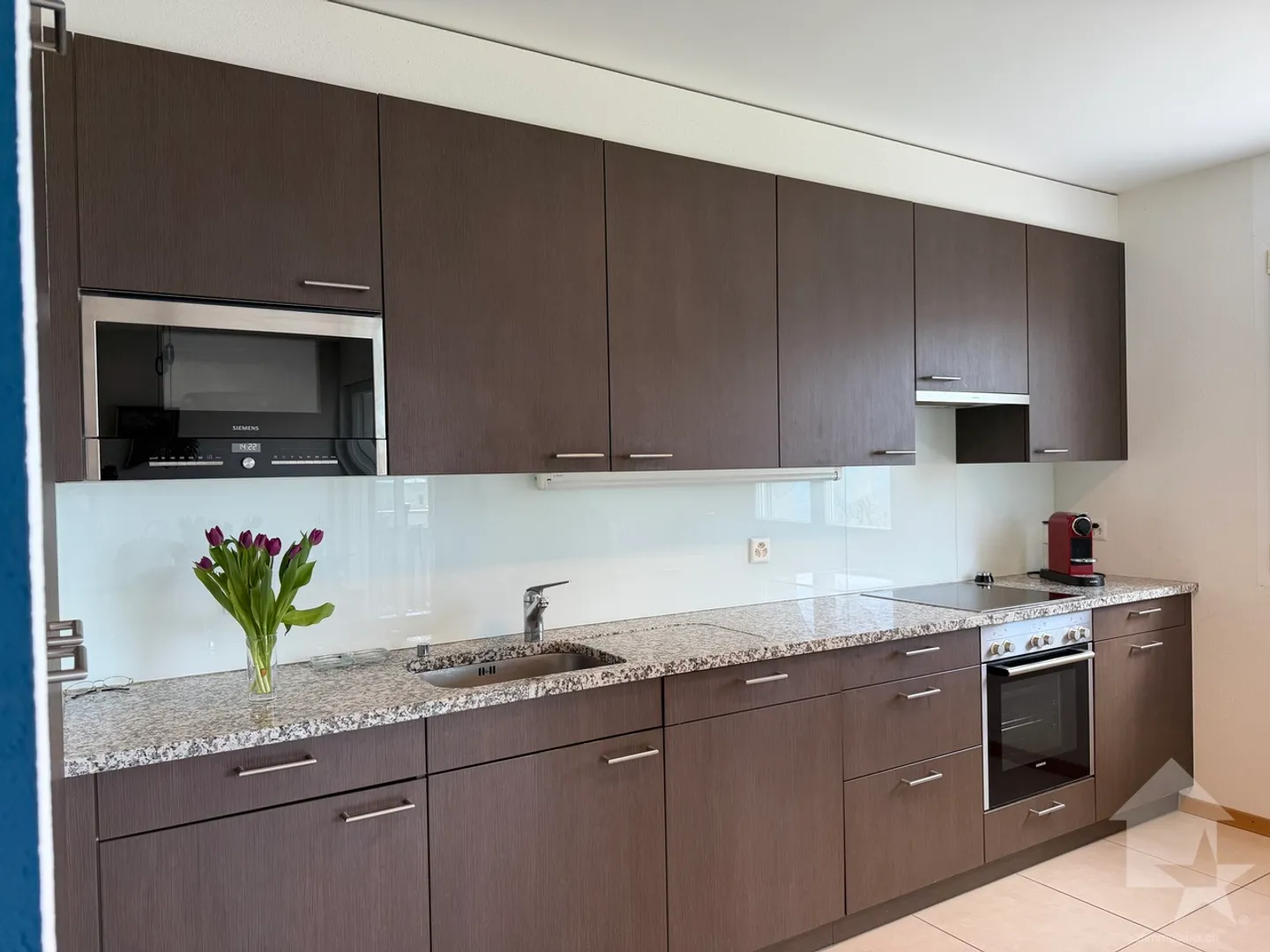 Appartement Charmant avec Vue Alpine - Photo 5 sur 34