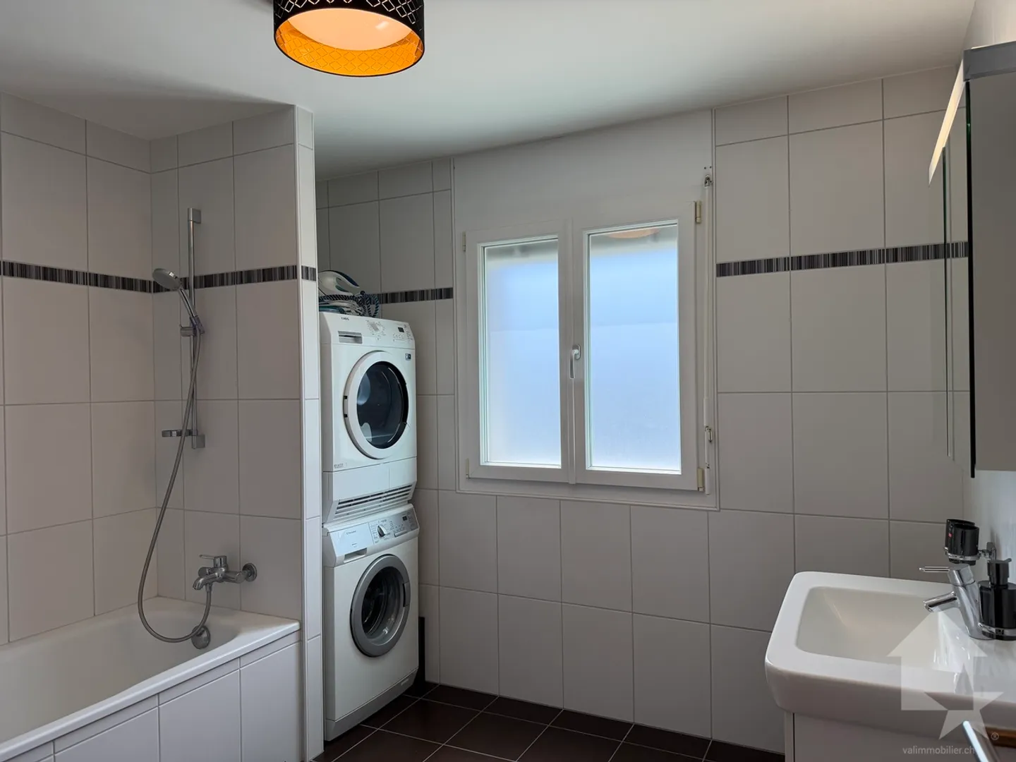 Appartement Charmant avec Vue Alpine - Photo 23 sur 34