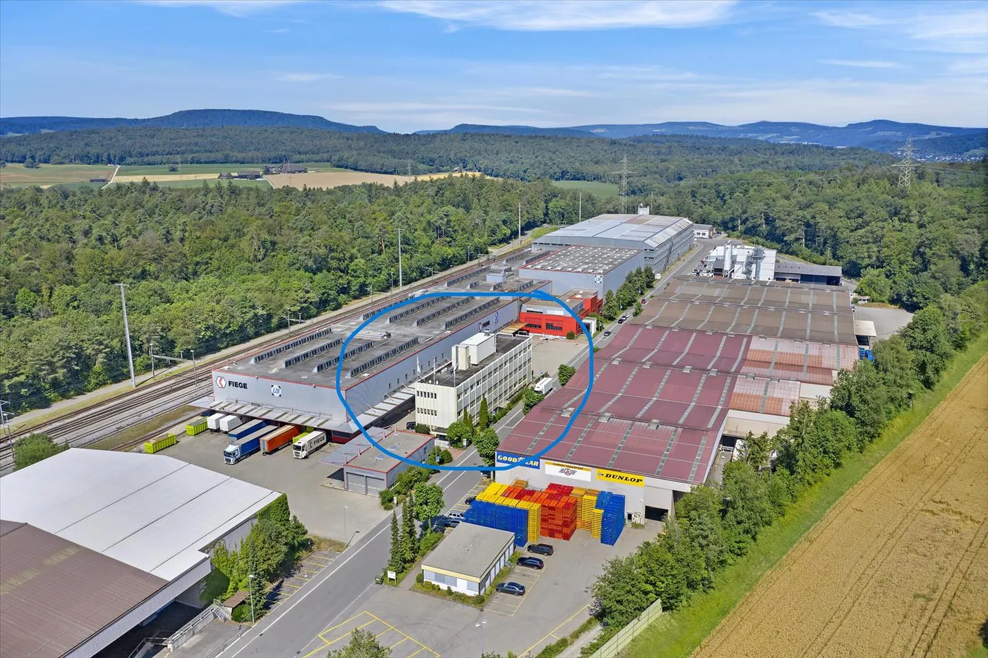 Büroflächen in geschäftigem Logistikindustriequartier - Foto 1 von 3