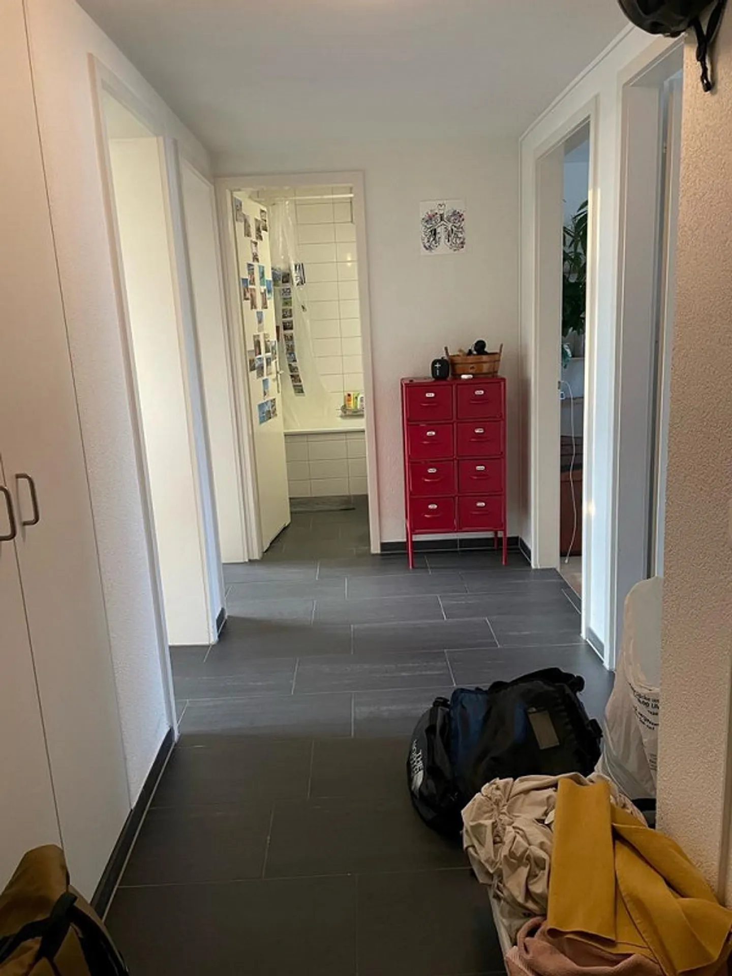 Appartement lumineux et spacieux de 3 pièces dans le quartier de St. Johann - Photo 7 sur 9