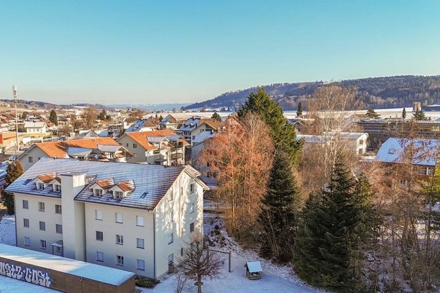 Appartamento 4½ stanze attraente e pratico - Foto 2 di 13