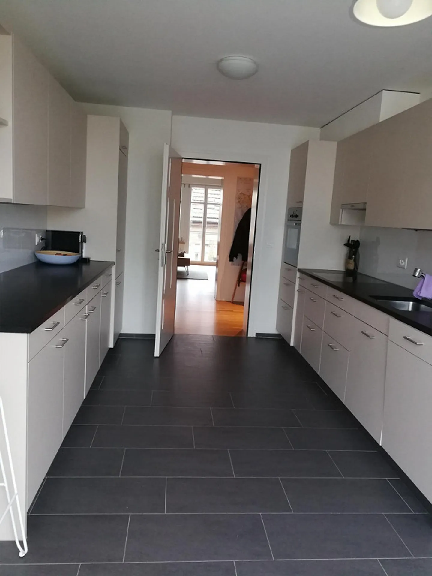 Completely Renovated 4.5-Room Art Nouveau Apartment - 4th Floor - Photo 25 of 30