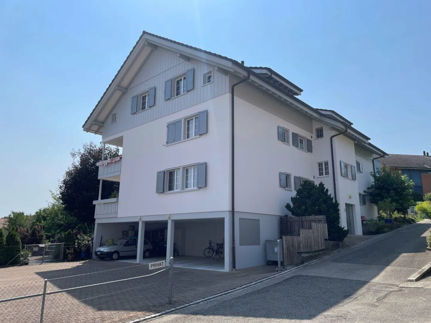 Appartement en attique spacieux de 5,5 pièces avec vue imprenable - Photo 11 sur 12