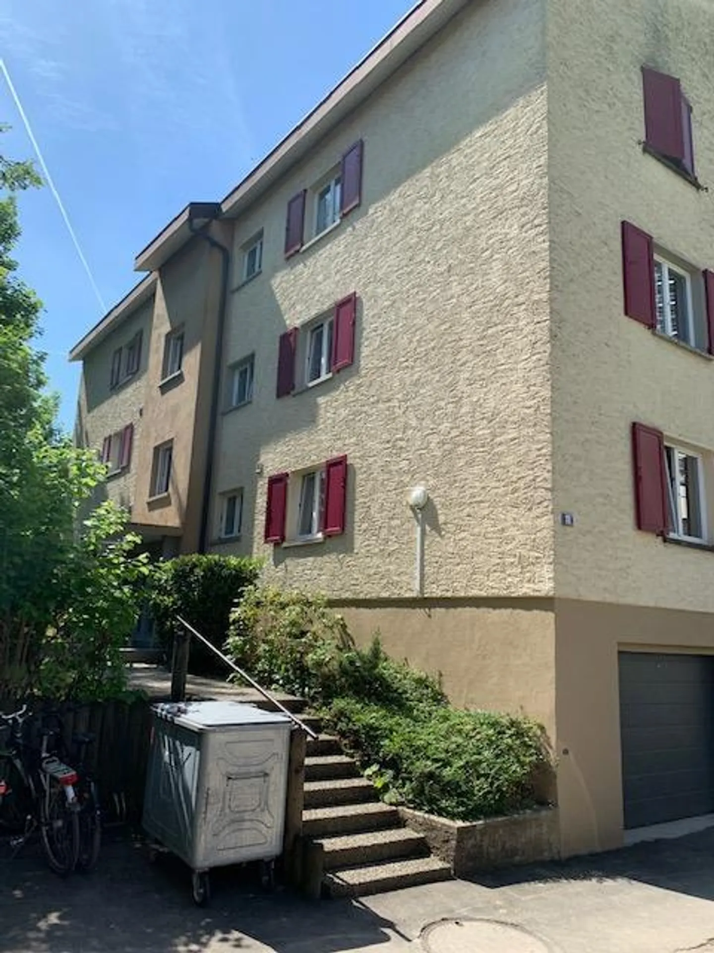 Appartamento conveniente di 4½ stanze vicino alla città vecchia di Costanza e alla Bodenseearena - Foto 2 di 17