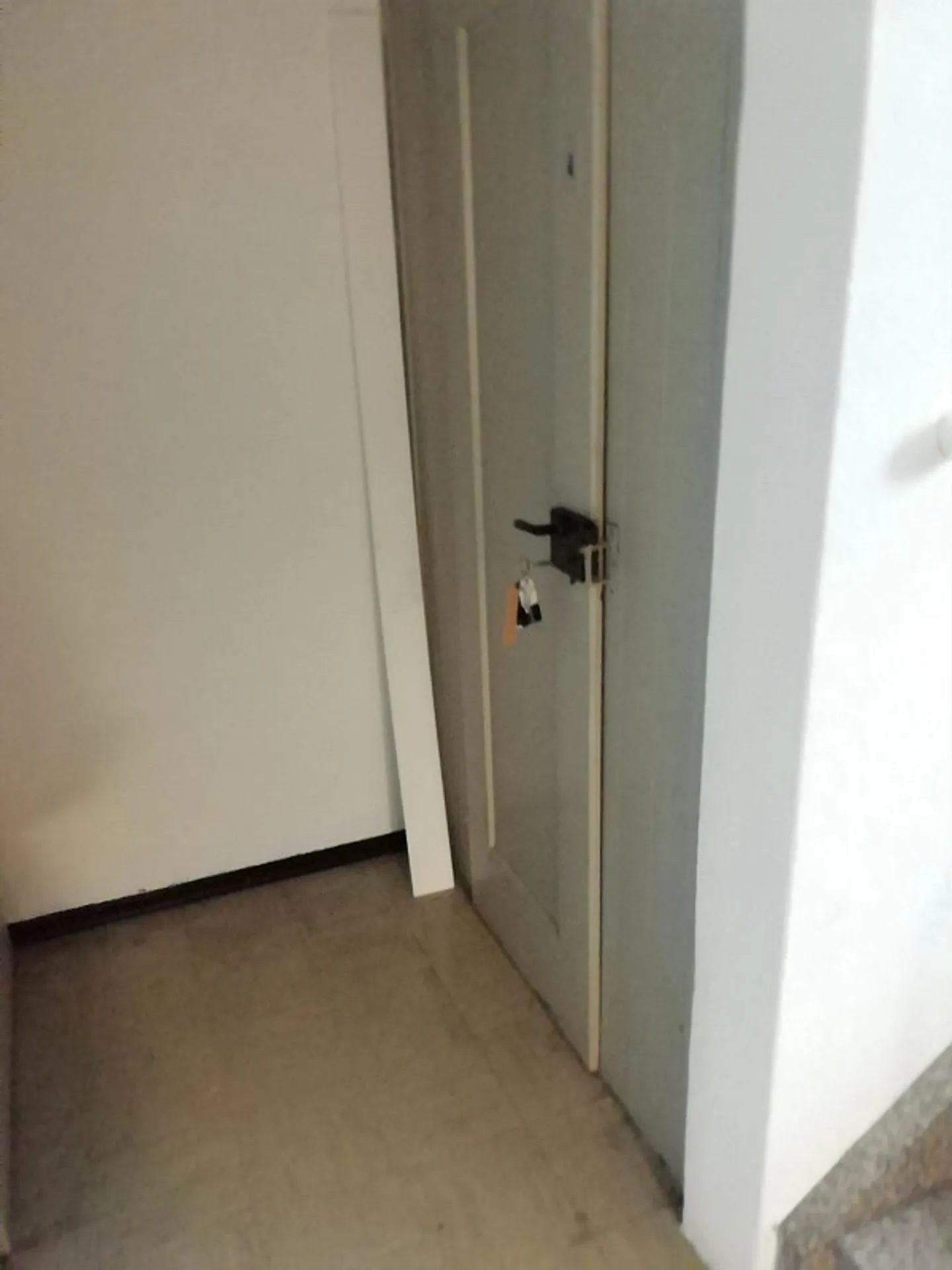 Appartamento conveniente di 4½ stanze vicino alla città vecchia di Costanza e alla Bodenseearena - Foto 13 di 17