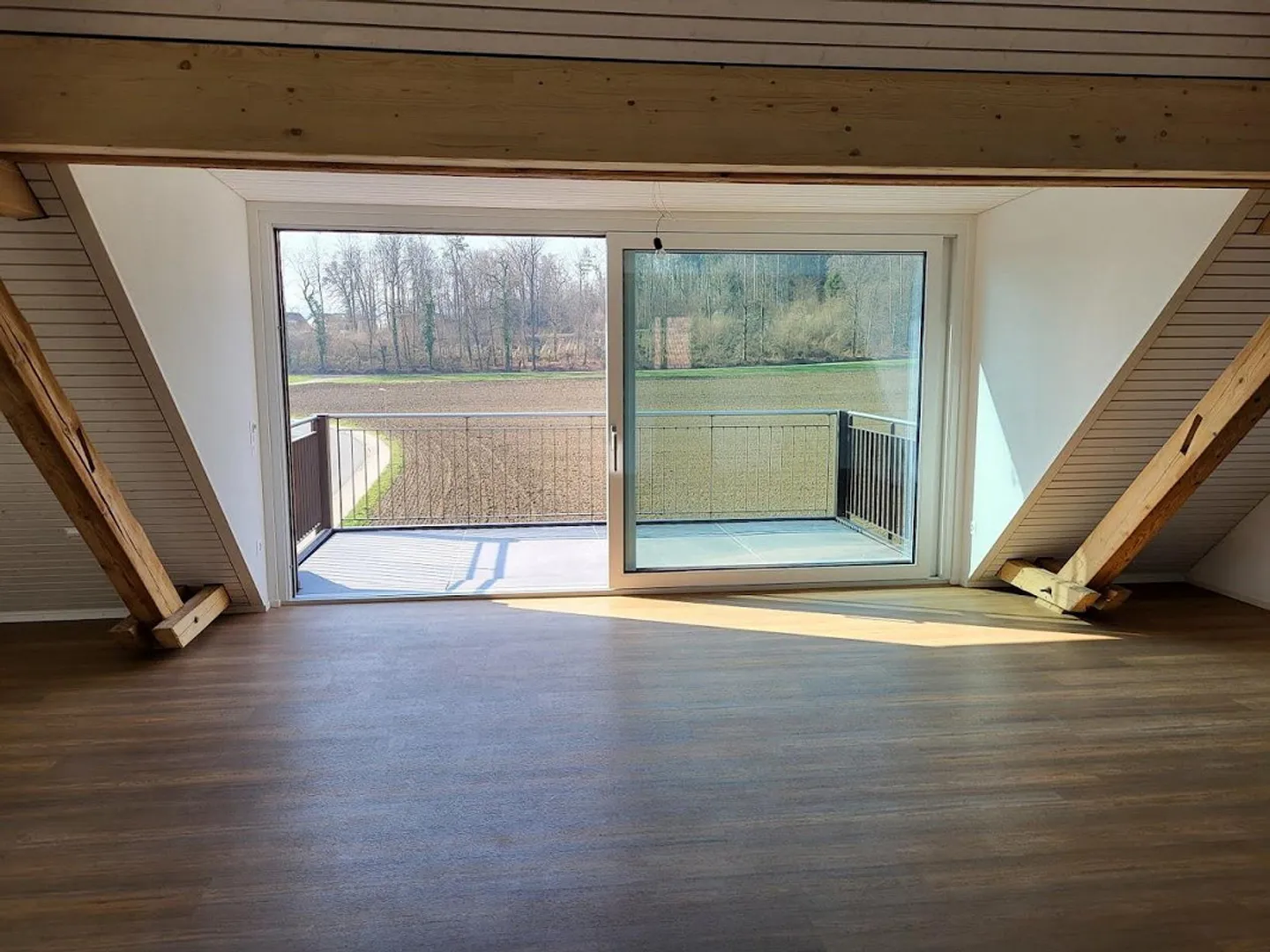 3 1/2-Room Attic Apartment - Photo 6 of 9