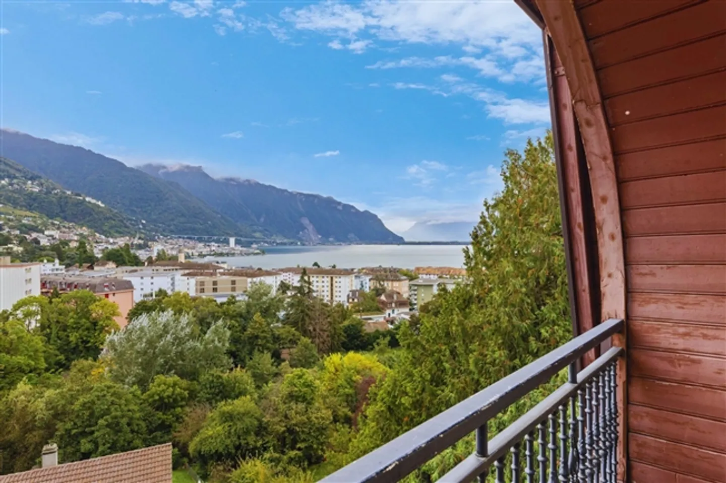 Charming Maisonette in a Classic Building - Photo 8 of 8