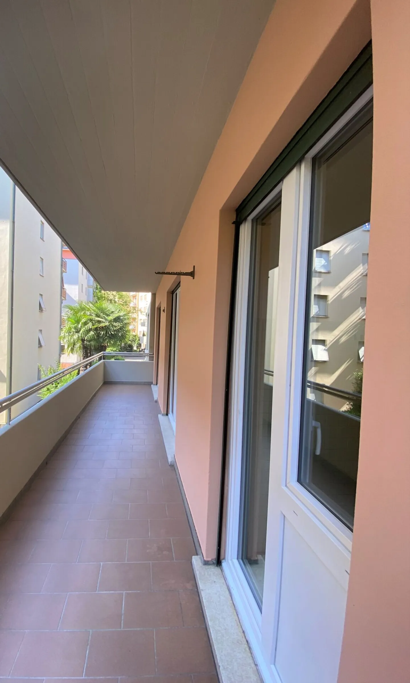 3 Rooms in Strategic Location - Photo 1 of 5