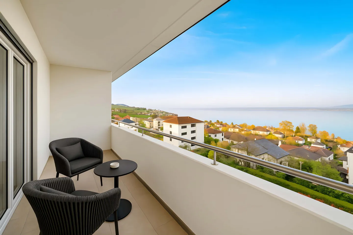 3,5 helle Zimmer mit Blick auf den See - Foto 1 von 6