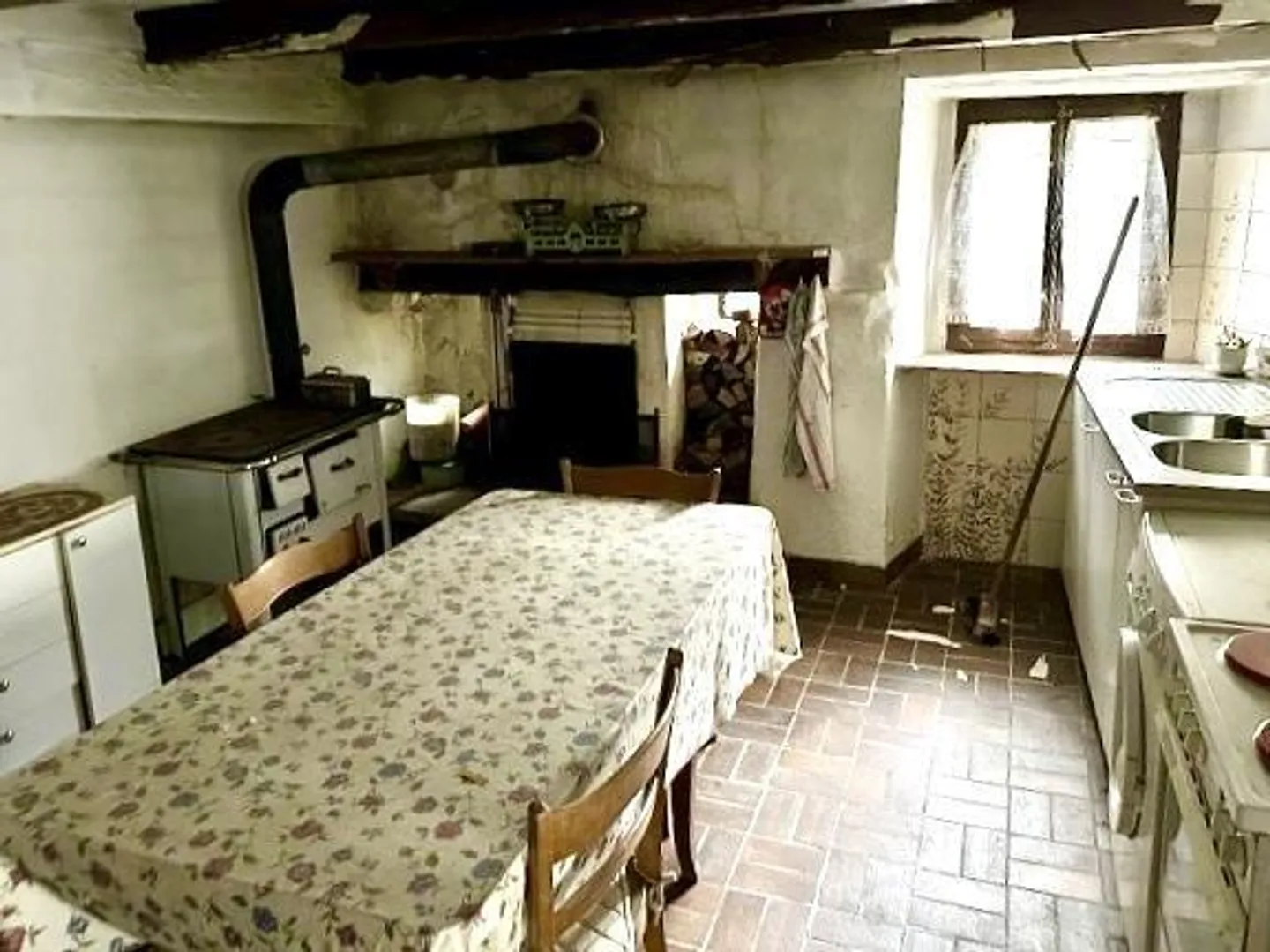 5 1/2-Room Single-Family House with Garden Seating Area - Photo 6 of 31