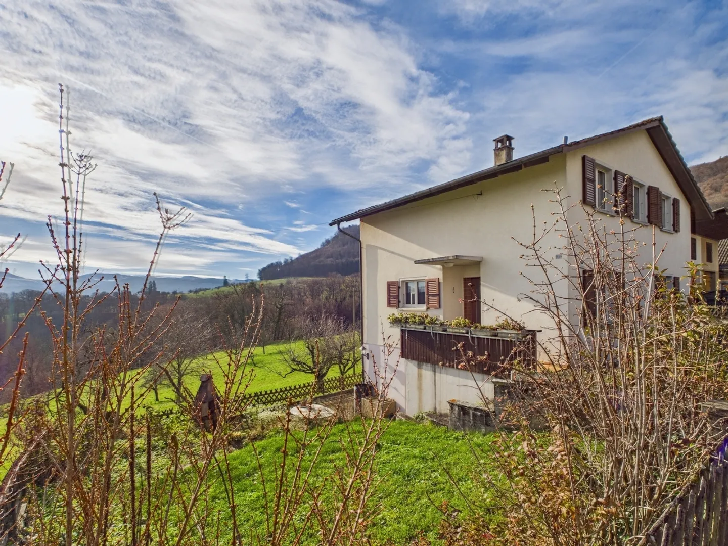 Maison individuelle spacieuse de 7 pièces avec vue à Nuglar - Photo 12 sur 13