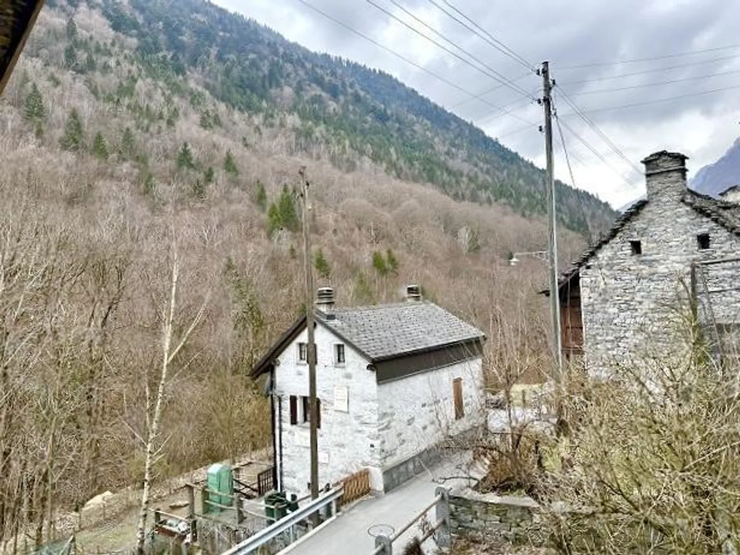 5 1/2-Room Single-Family House with Garden Seating Area - Photo 26 of 31