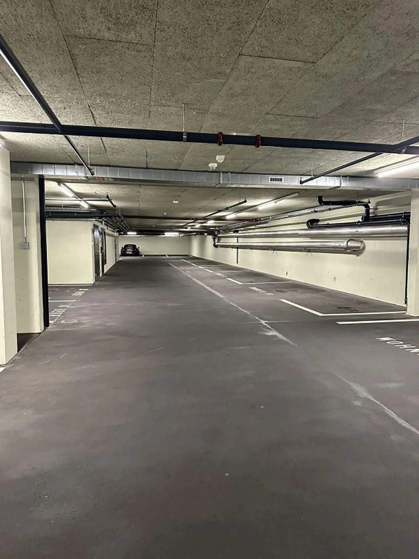 Europaallee - Places de stationnement à louer - Photo 2 sur 2