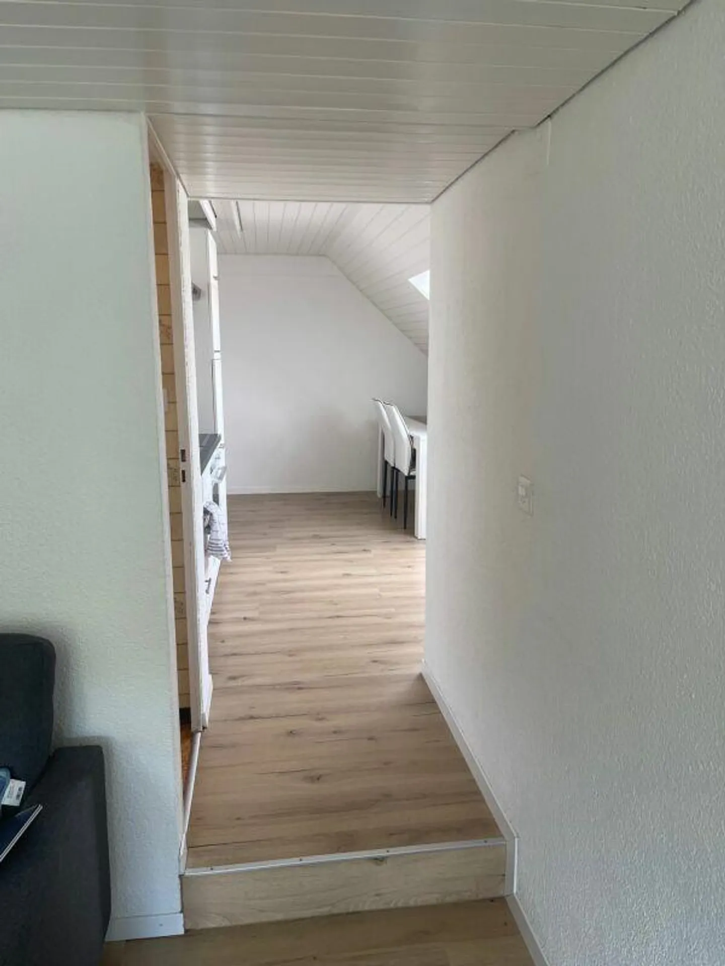 Gemütliche 1.5 Zi-Dachwohnung zu vermieten - Foto 6 von 6
