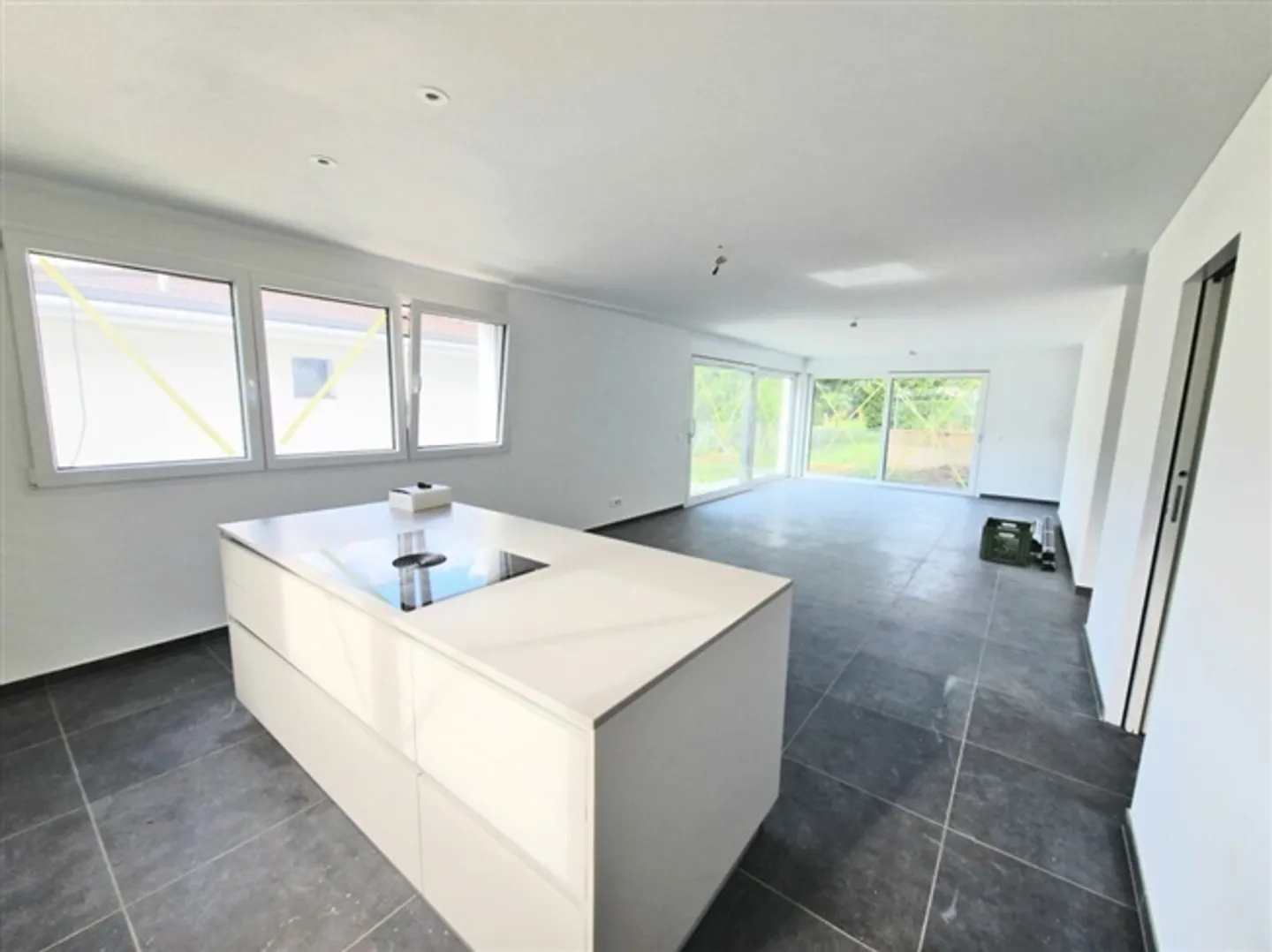 FOR SALE IN CUGNASCO - NEW 5.5-ROOM SINGLE-FAMILY HOUSE WITH PRIVATE GARDEN - Photo 12 of 20