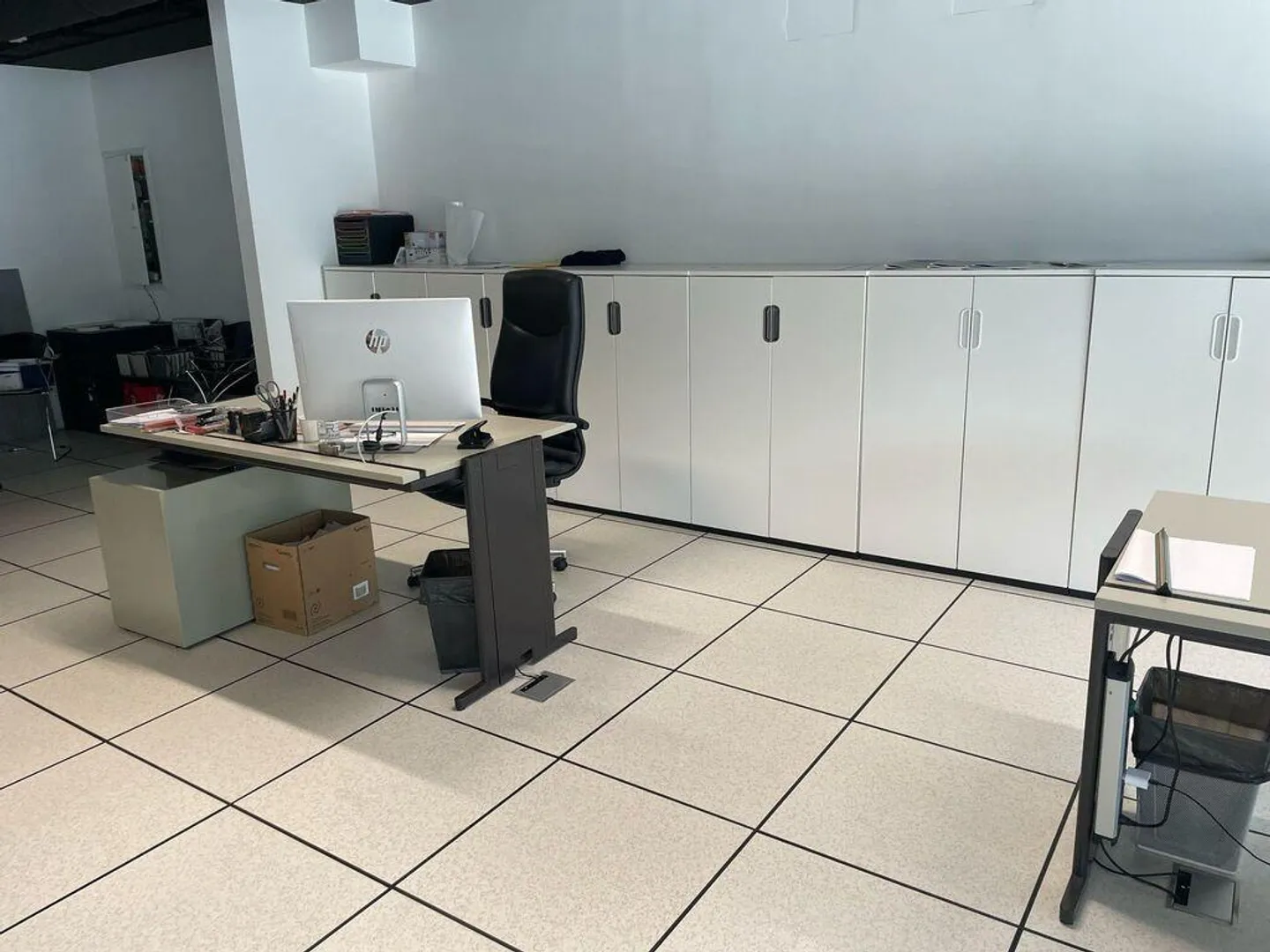 Ufficio Moderno in Posizione Strategica - Foto 5 di 7