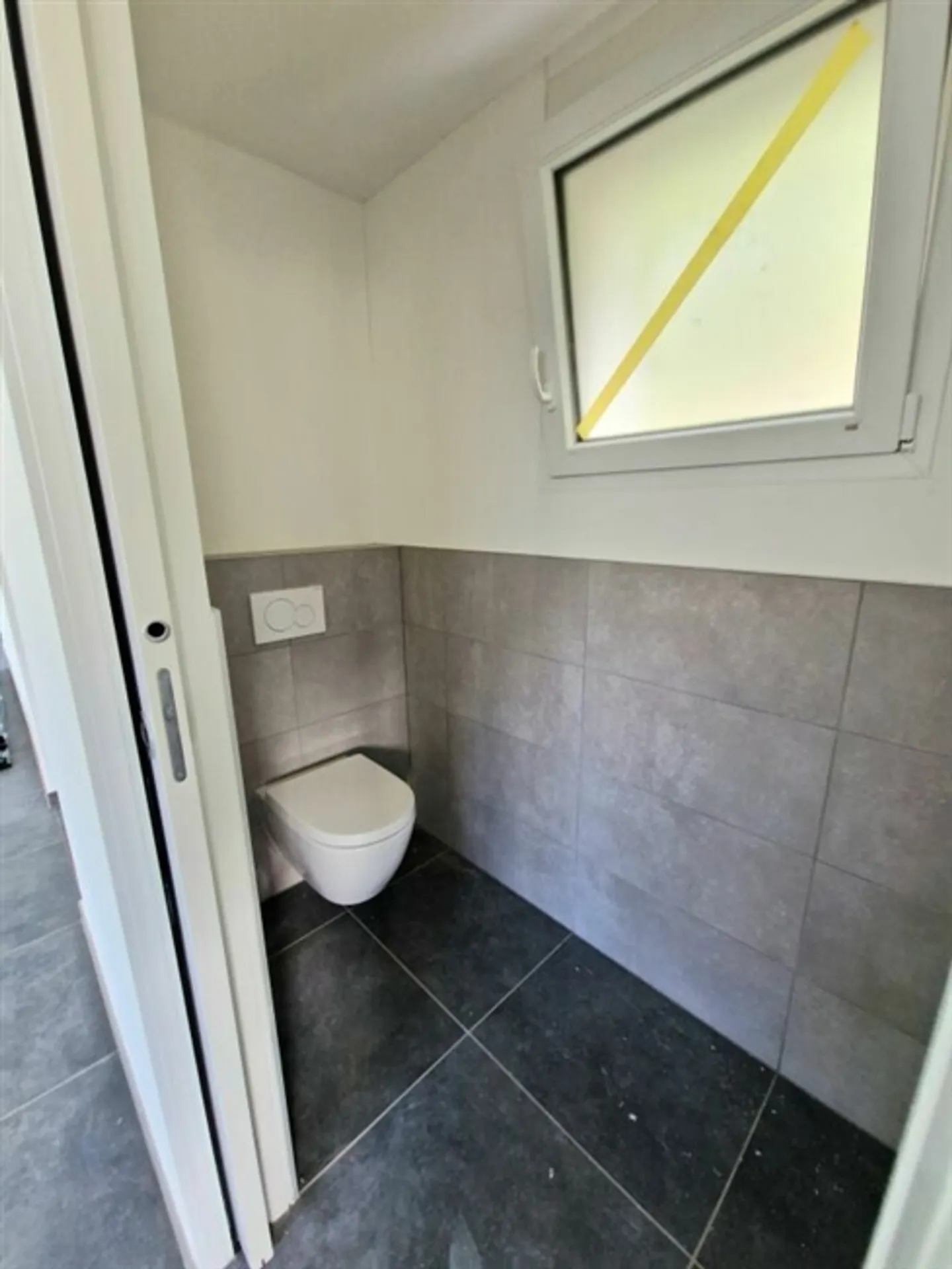 FOR SALE IN CUGNASCO - NEW 5.5-ROOM SINGLE-FAMILY HOUSE WITH PRIVATE GARDEN - Photo 13 of 20