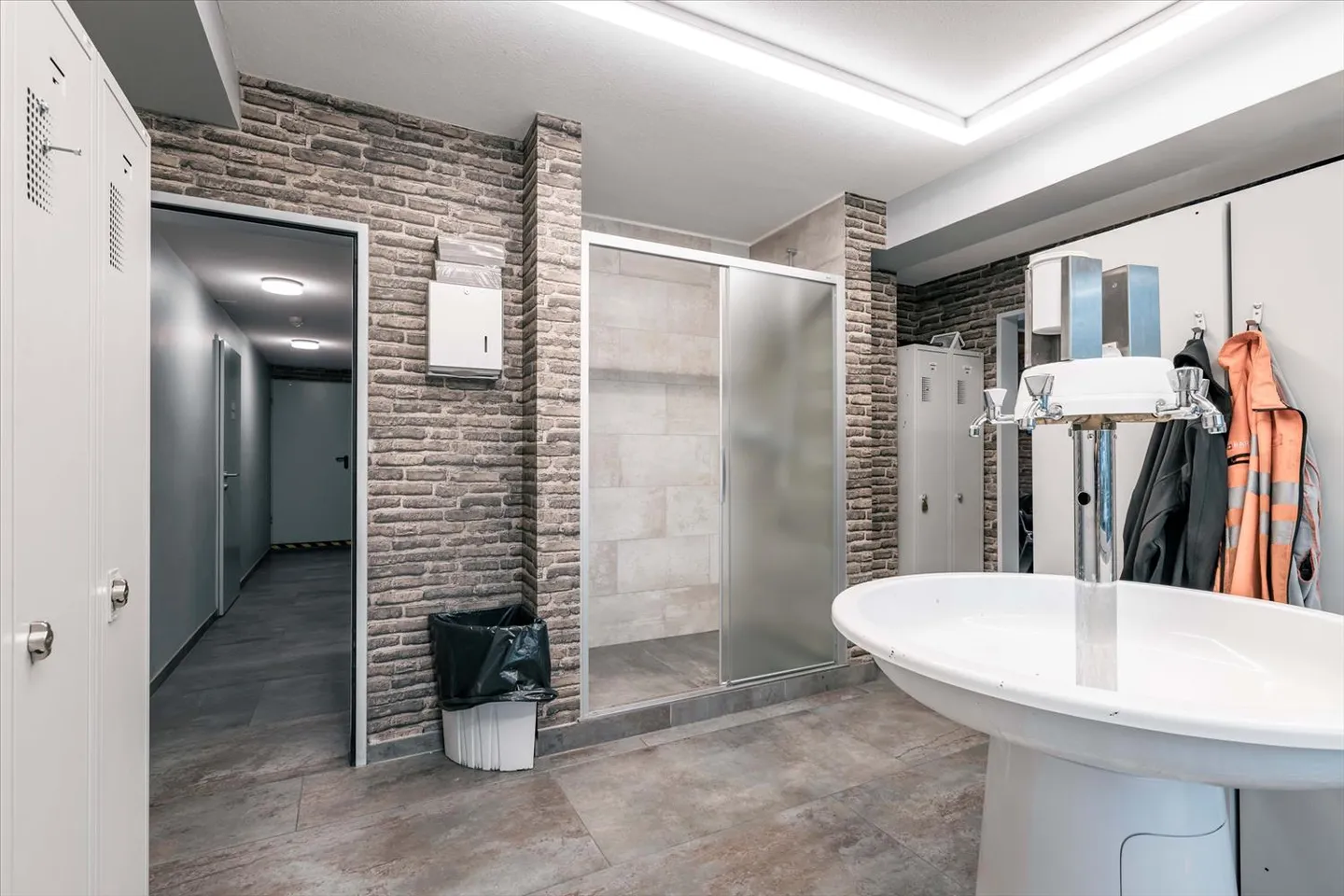 Attraktive Industrie- und Gewerbeflächen in Flums - Foto 11 von 11