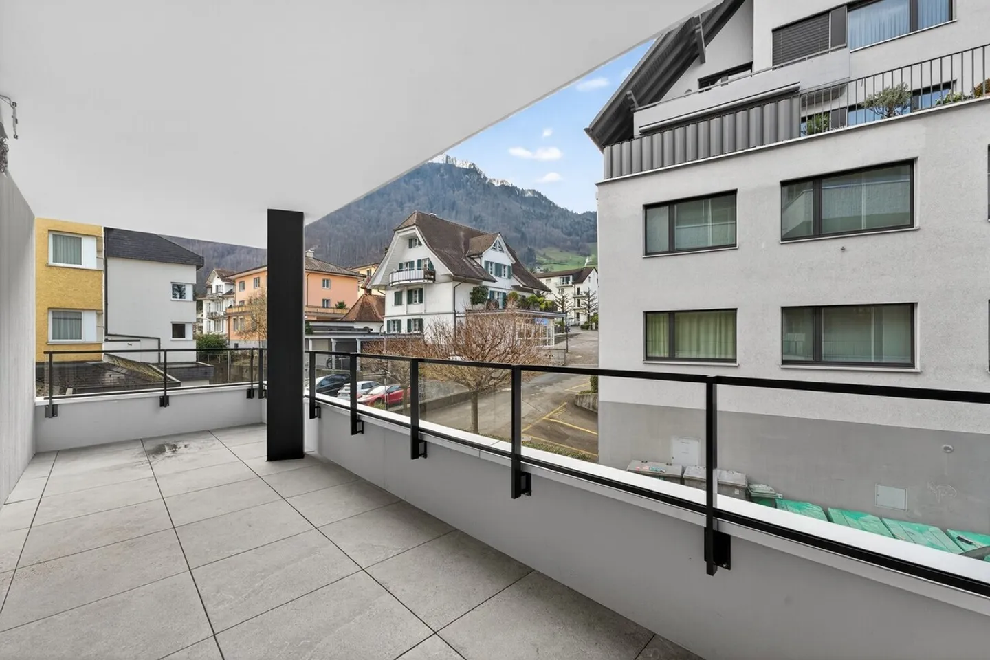 Stilvolle Wohnung mit Seeblick - Foto 9 von 9