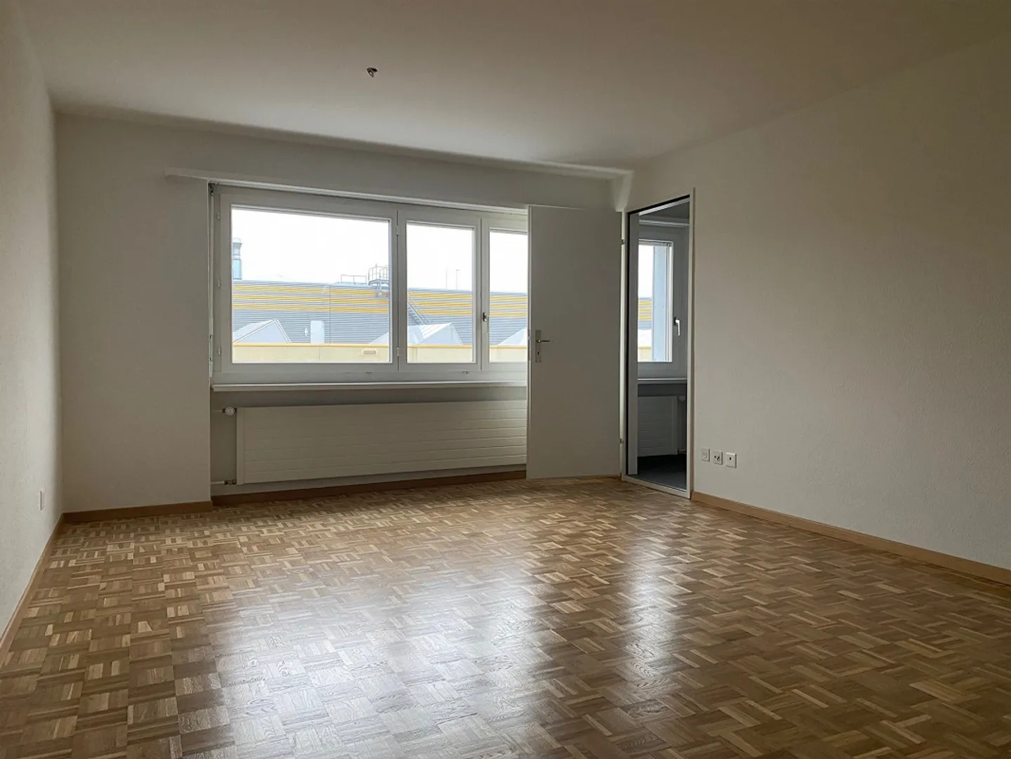 Modernes Apartment zu einem günstigen Preis - Foto 1 von 6