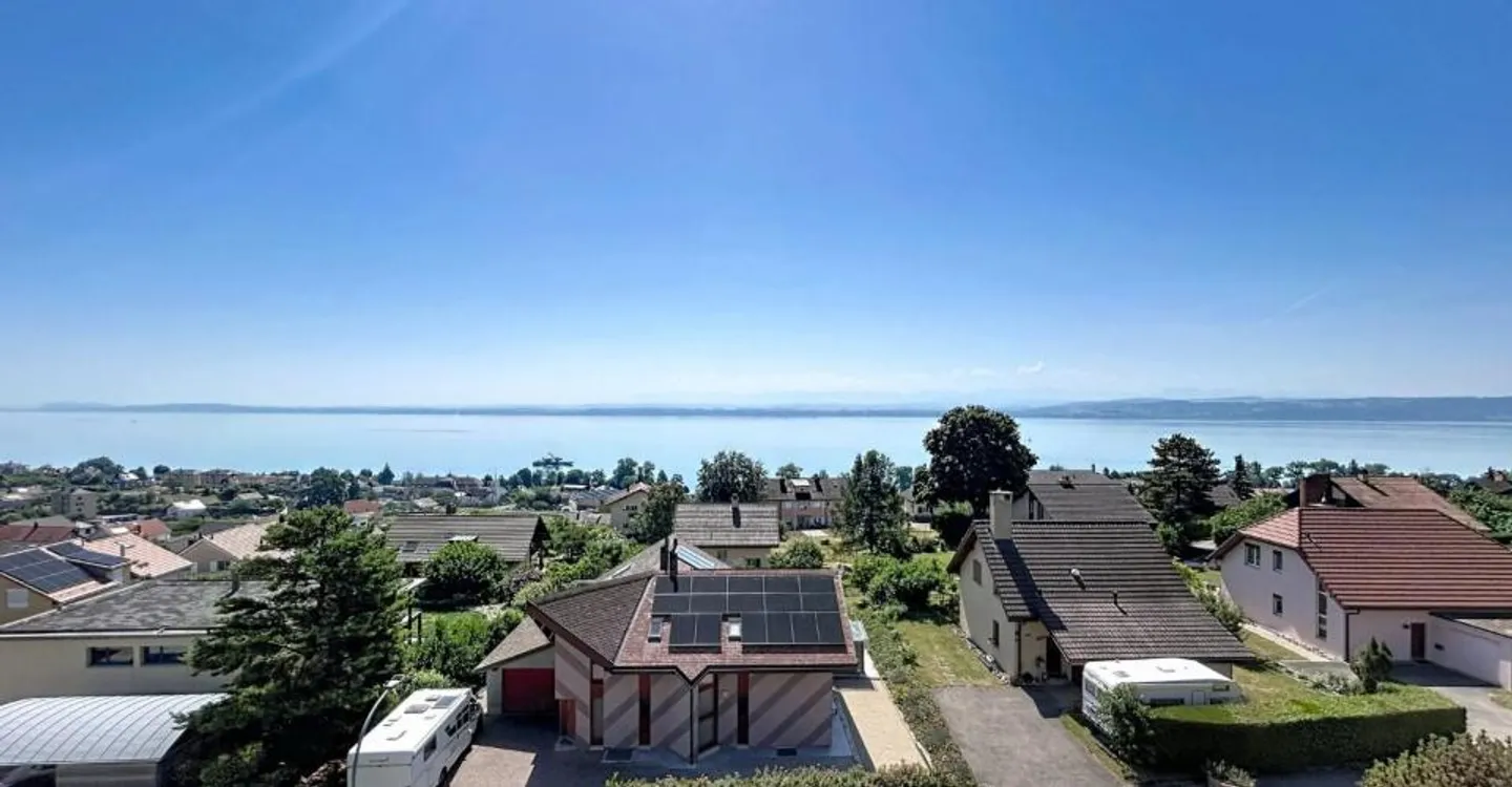 Appartement avec vue panoramique - Photo 1 sur 9