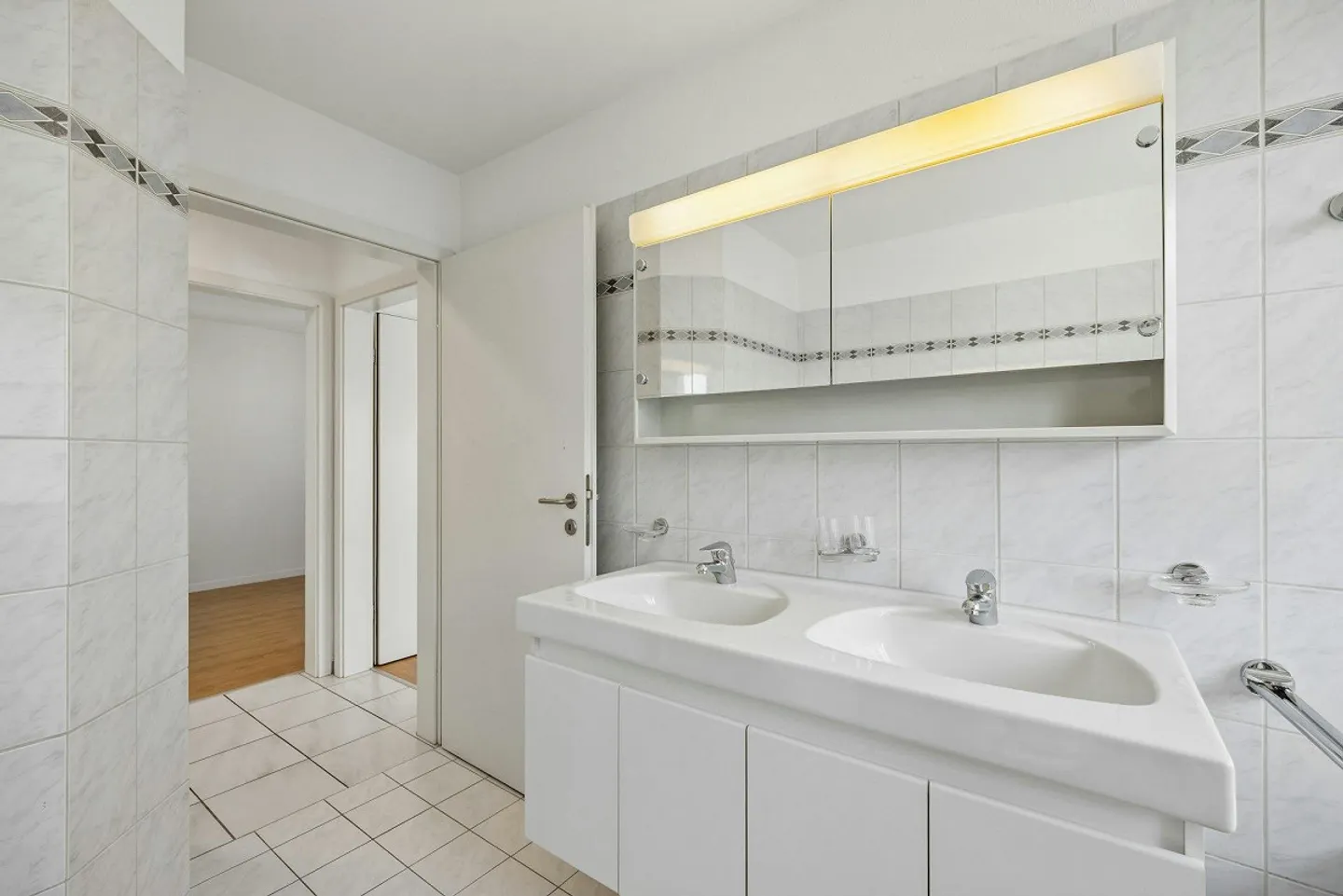 Wohnen mit Weitblick - attraktive 4.5-Zimmer-Wohnung - Photo 10 of 11