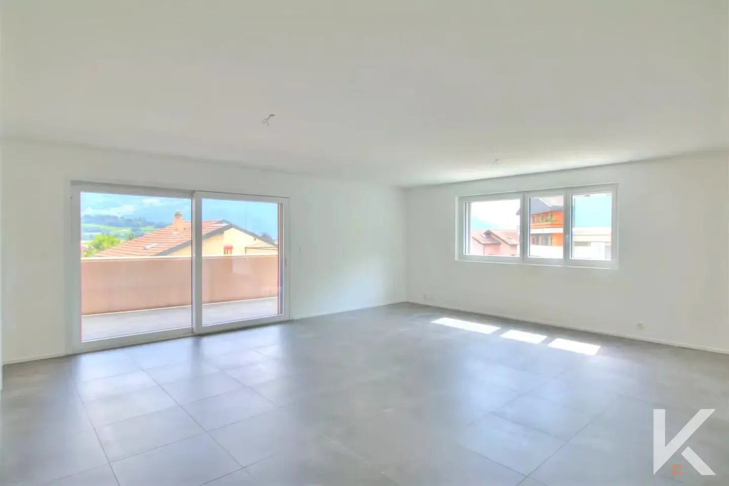 Wohnung mit 4.5 Zimmern - Photo 2 sur 13