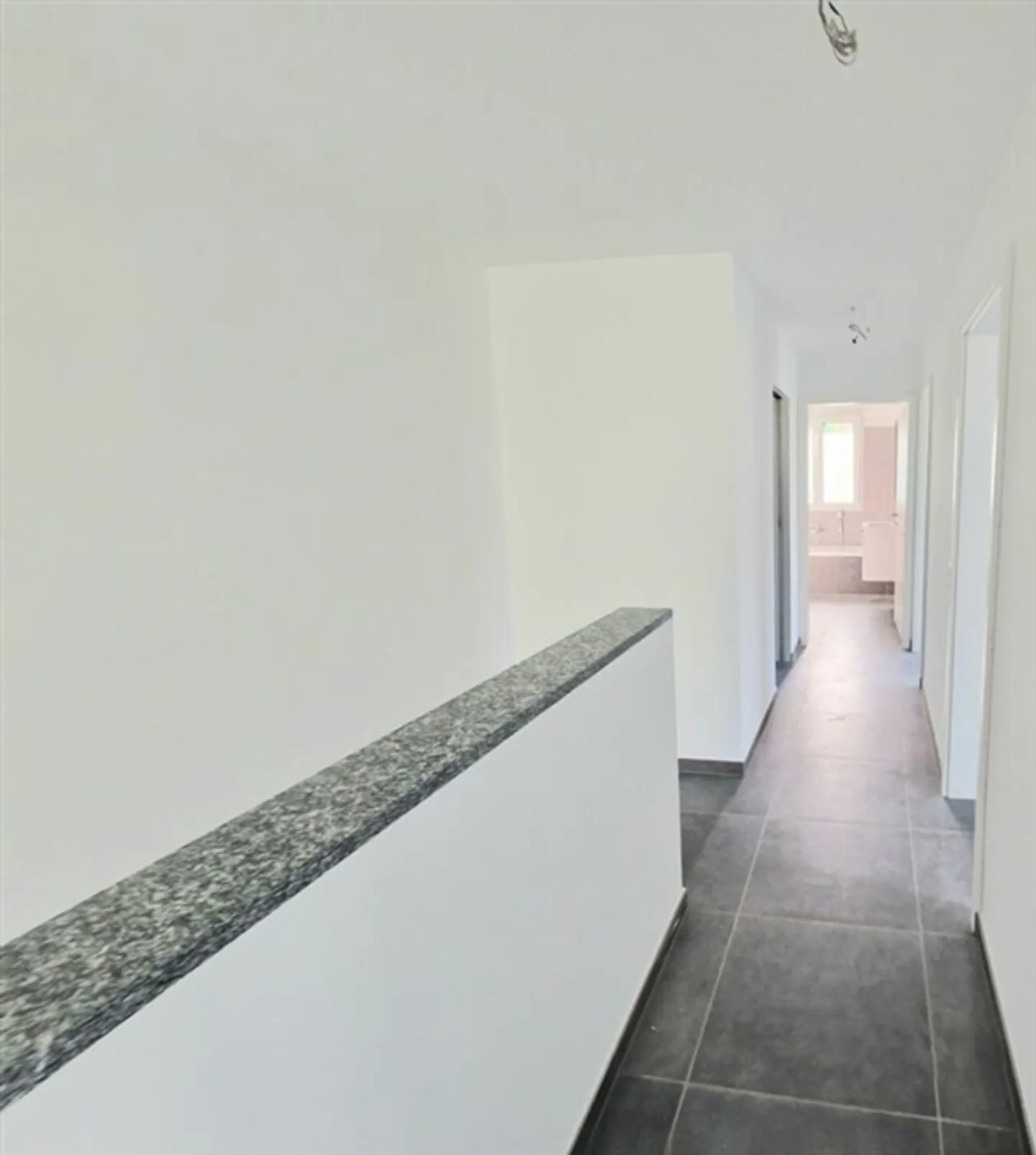 FOR SALE IN CUGNASCO - NEW 5.5-ROOM SINGLE-FAMILY HOUSE WITH PRIVATE GARDEN - Photo 16 of 20