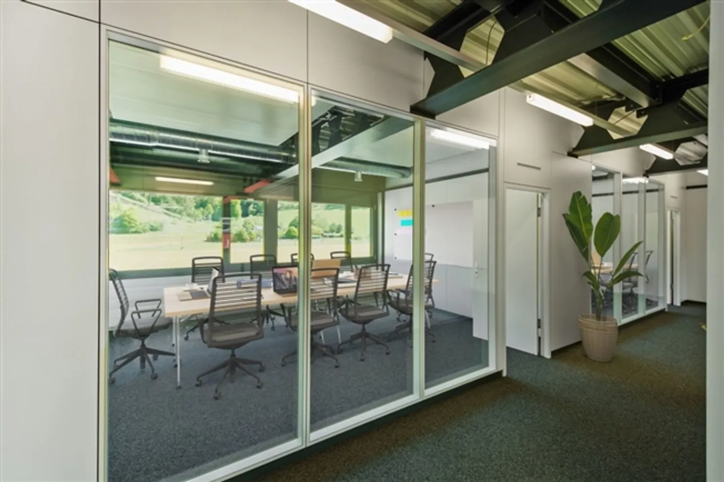 Your new business location with a view of the greenery - Grüngen17 in Bubendorf - Photo 5 of 11