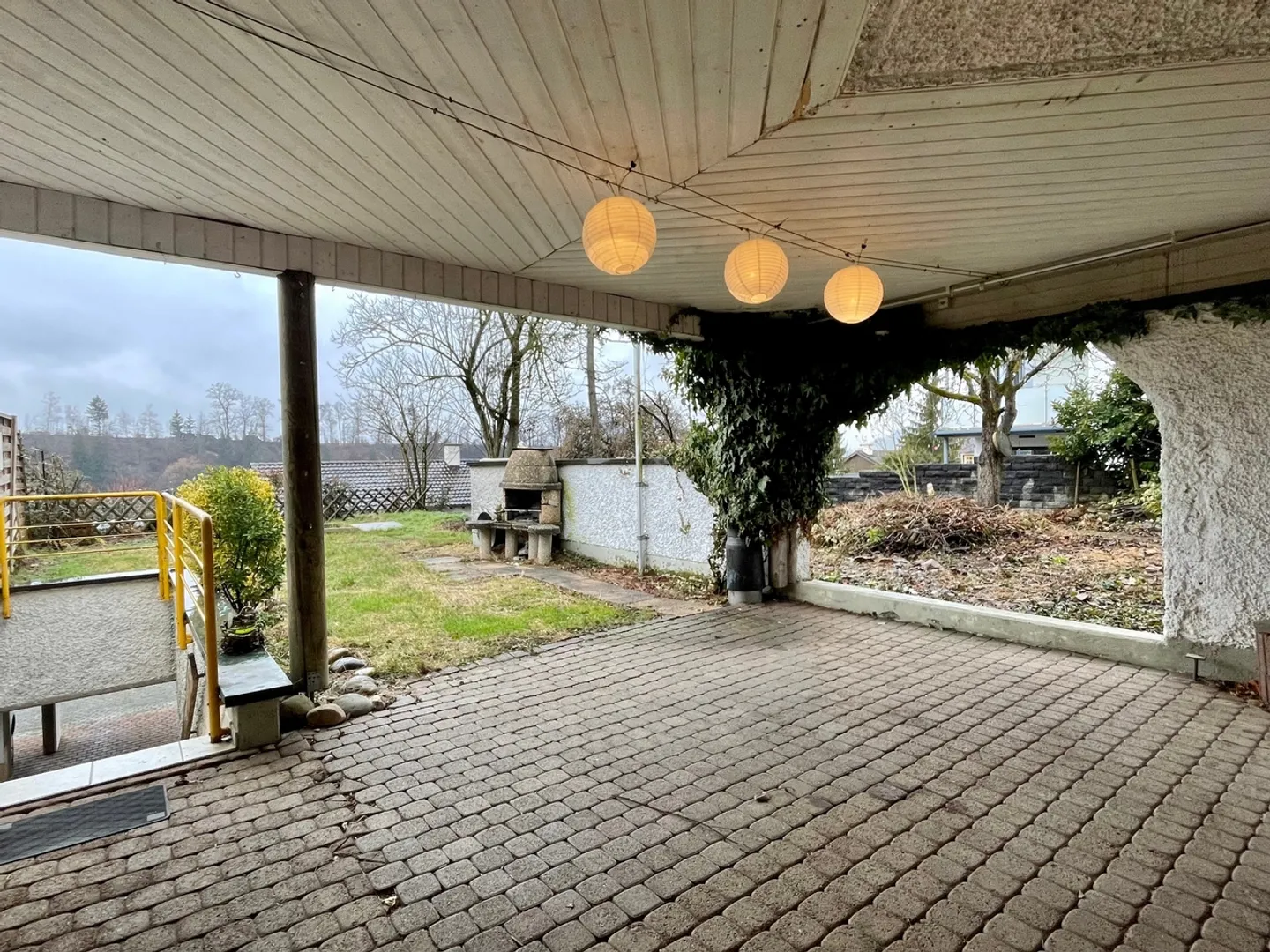 Bright 4.5-Room Townhouse with Garden in Tegerfelden - Photo 10 of 12