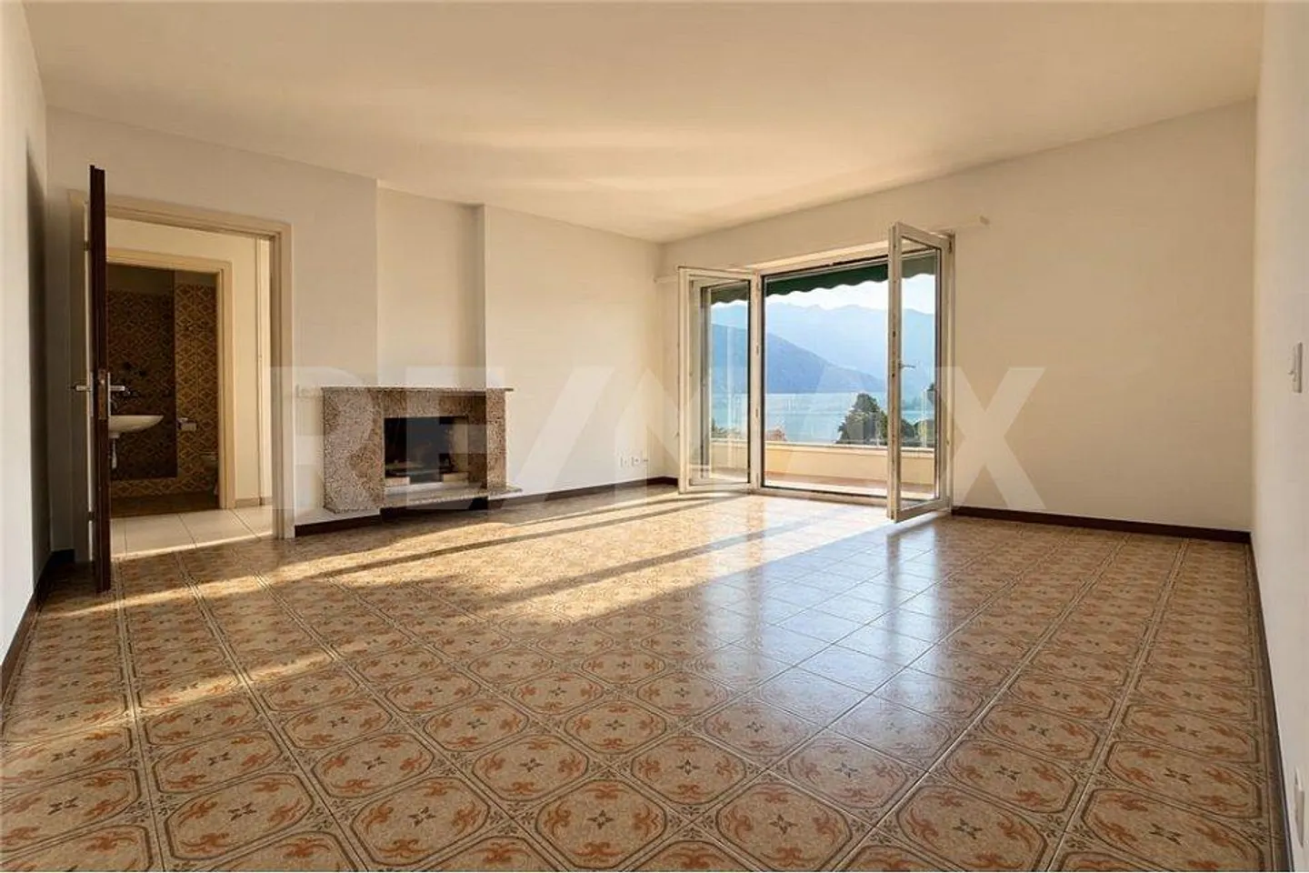 Charmante Wohnung mit Seeblick - Foto 3 von 11