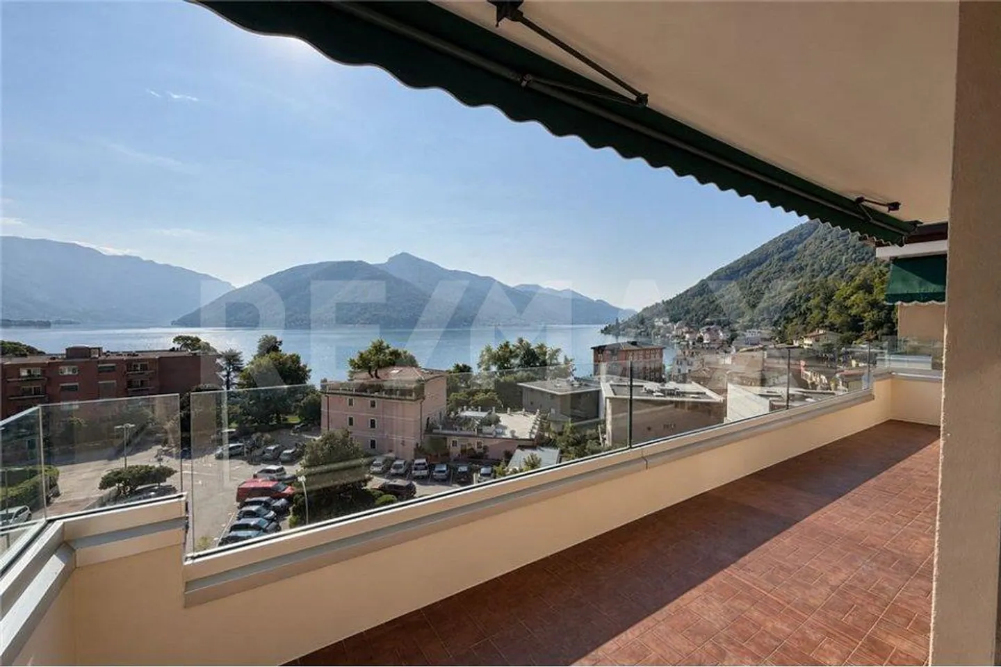 Charmante Wohnung mit Seeblick - Foto 1 von 11