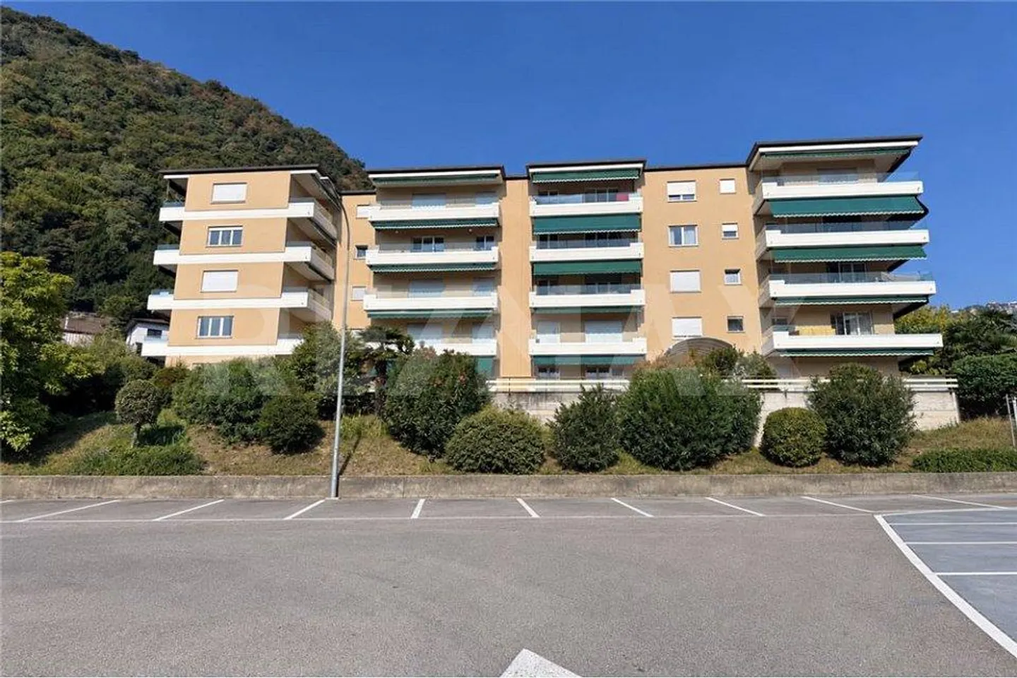 Charmante Wohnung mit Seeblick - Foto 7 von 11