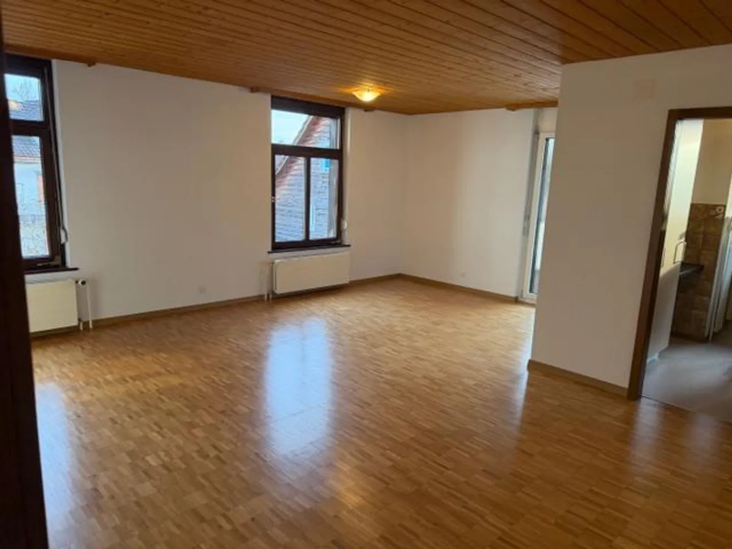 3.5 Room Apartment - Photo 1 of 5