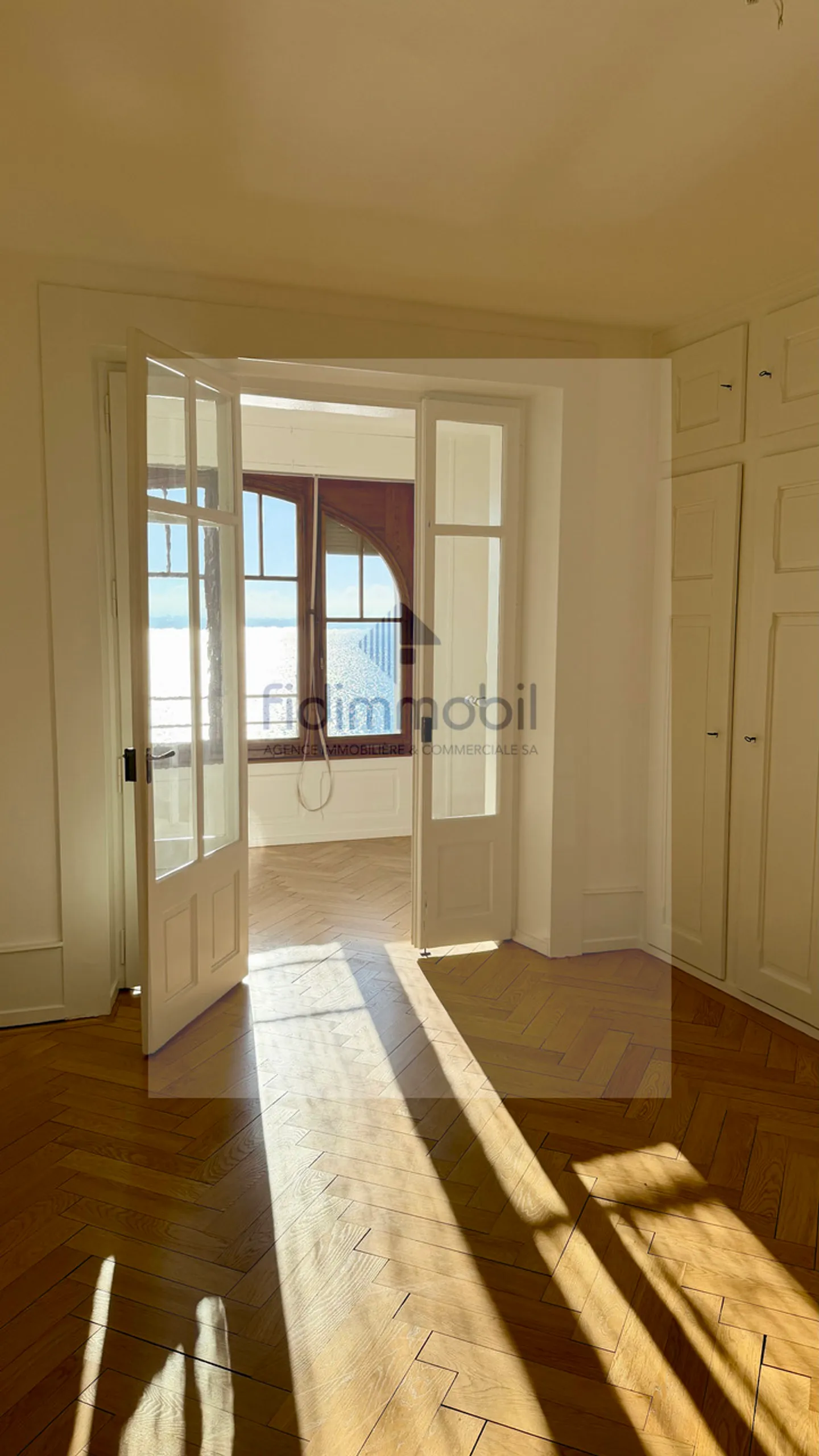 Beautiful apartment with breathtaking views - Photo 2 of 13